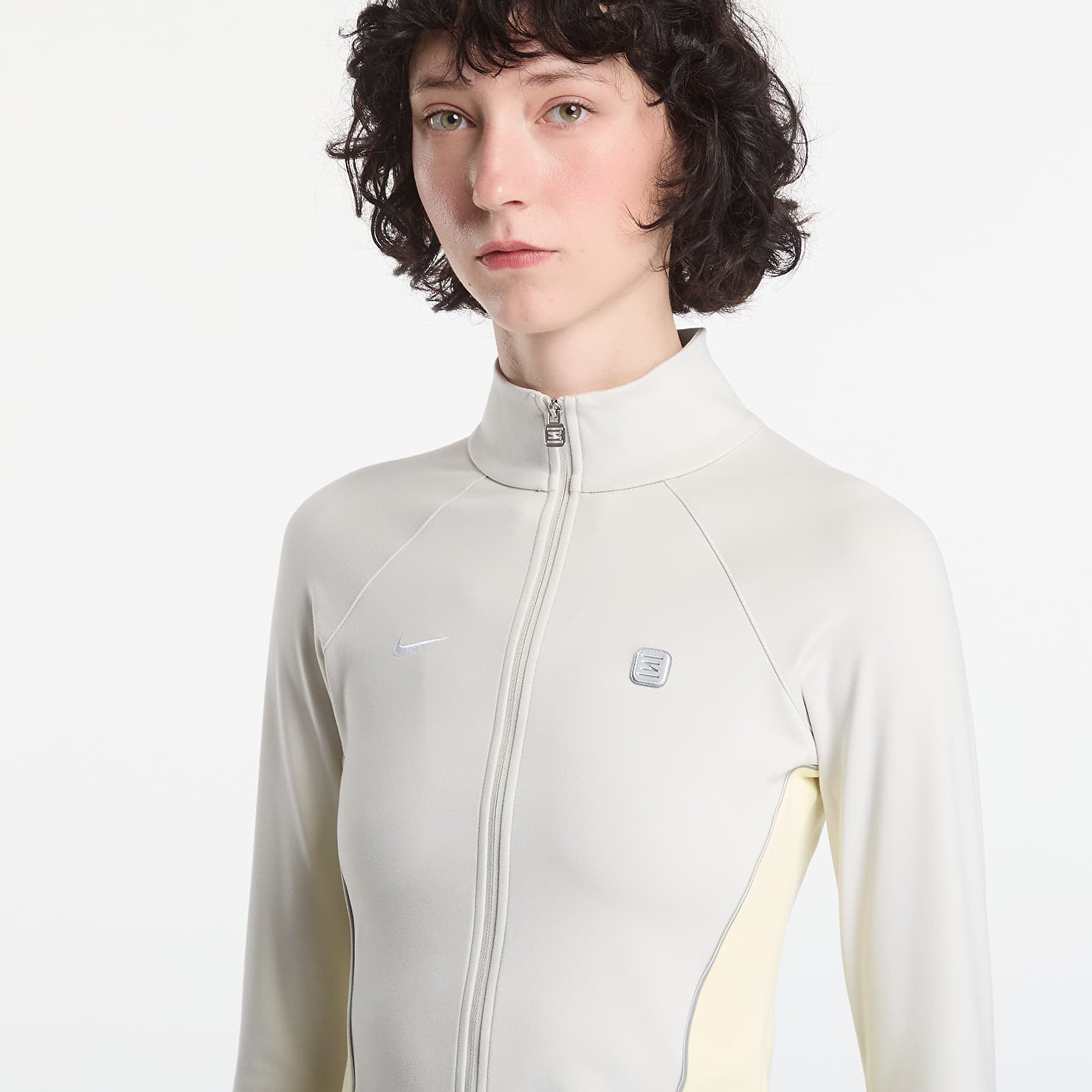 Dámské mikiny Nike Sportswear Women's Full-Zip Long-Sleeve Top Light Bone/ Alabaster