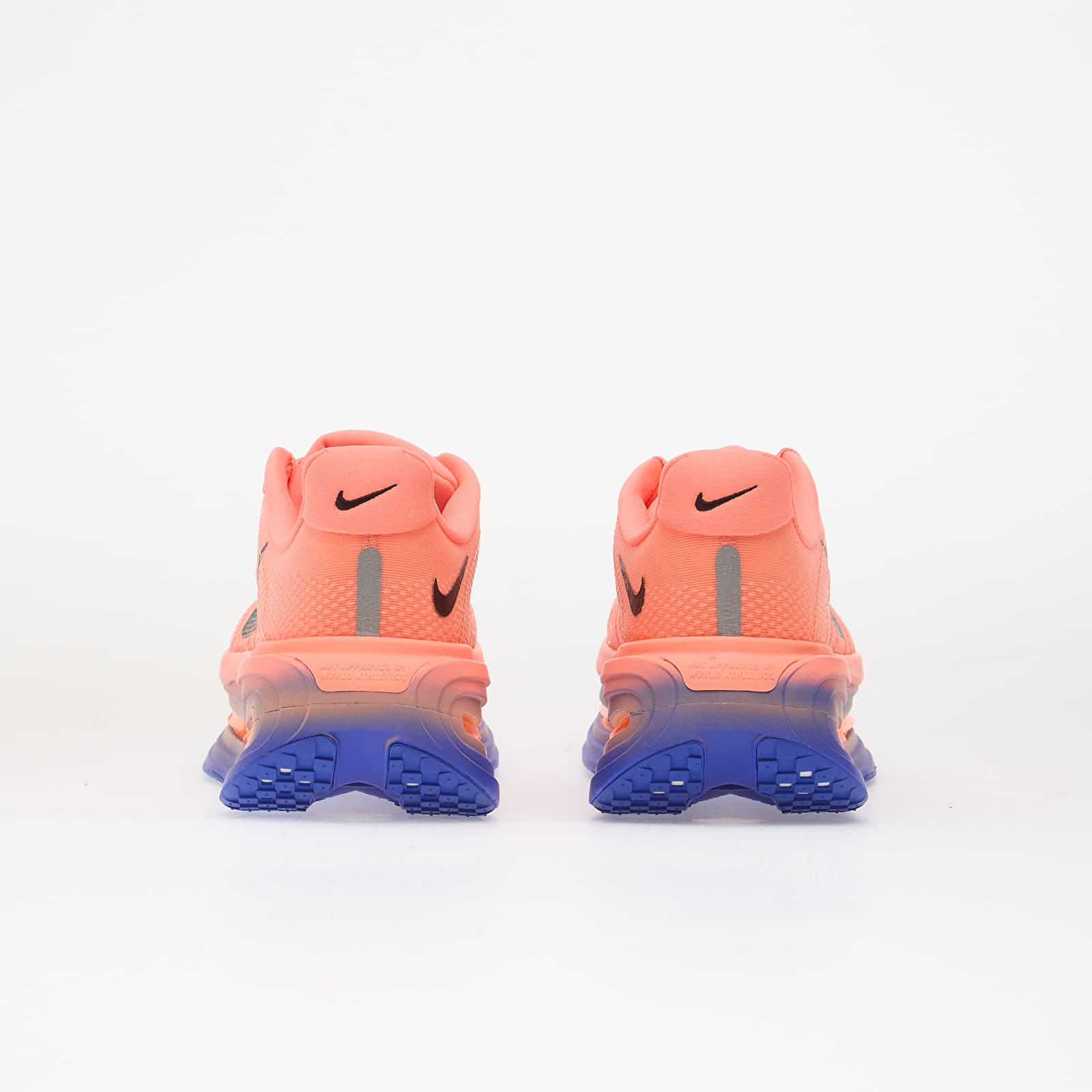 Men's sneakers and shoes Nike Vomero Premium Atomic Pink/ Black-Racer Blue