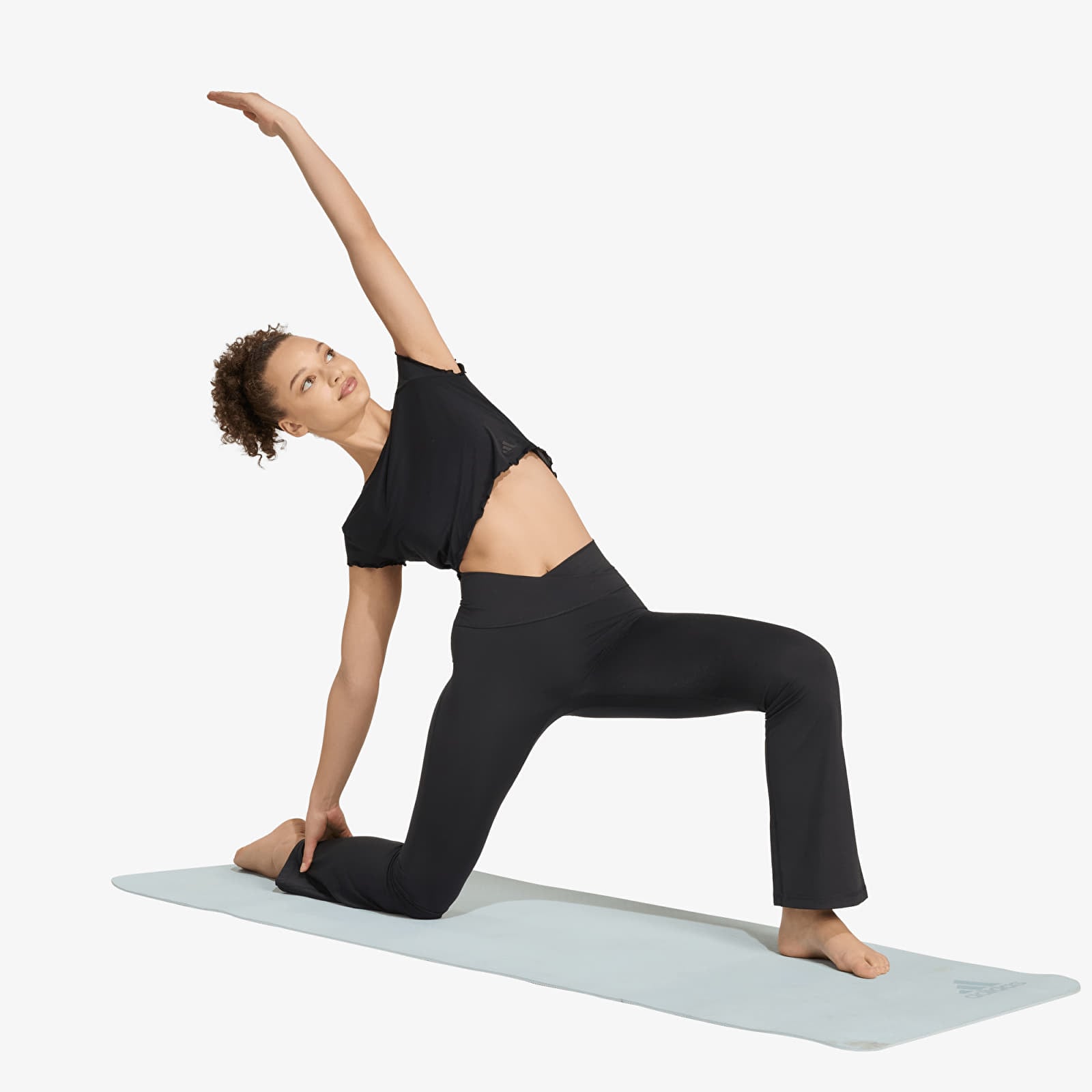 Leggings für Frauen adidas 3-Stripes Studio All Me Flare X-Over Leggings Black