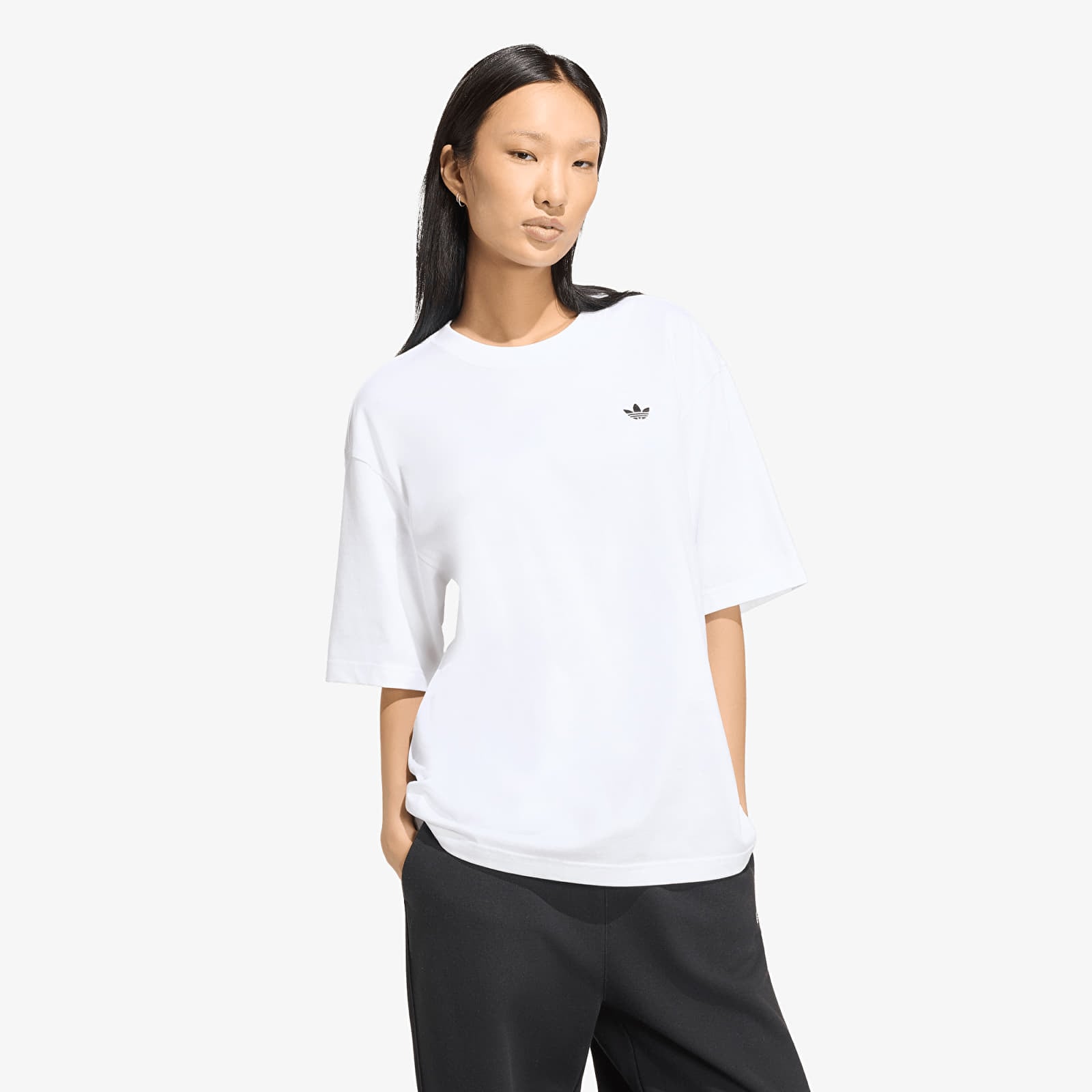 Tricouri femei adidas Essentials Boyfriend T-Shirt White