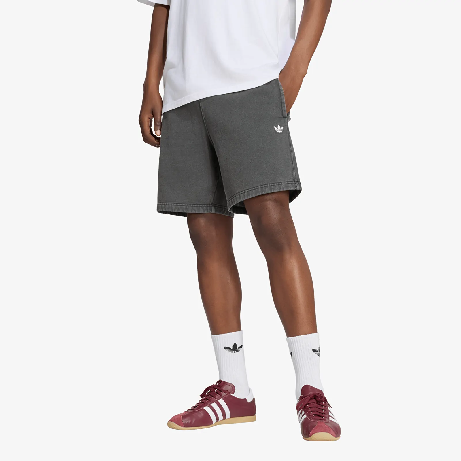 Чоловічі шорти adidas Trefoil Essentials Washed Mid-thigh Fleece Shorts Black