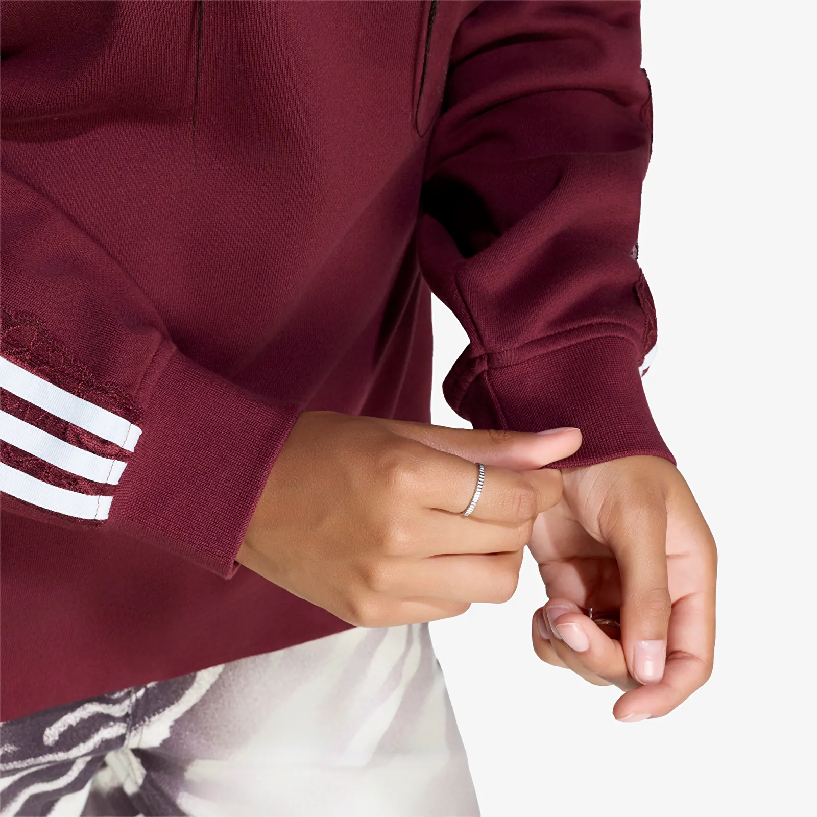 Hoodies voor dames adidas Lace 3 Stripes Crew Shadow Red
