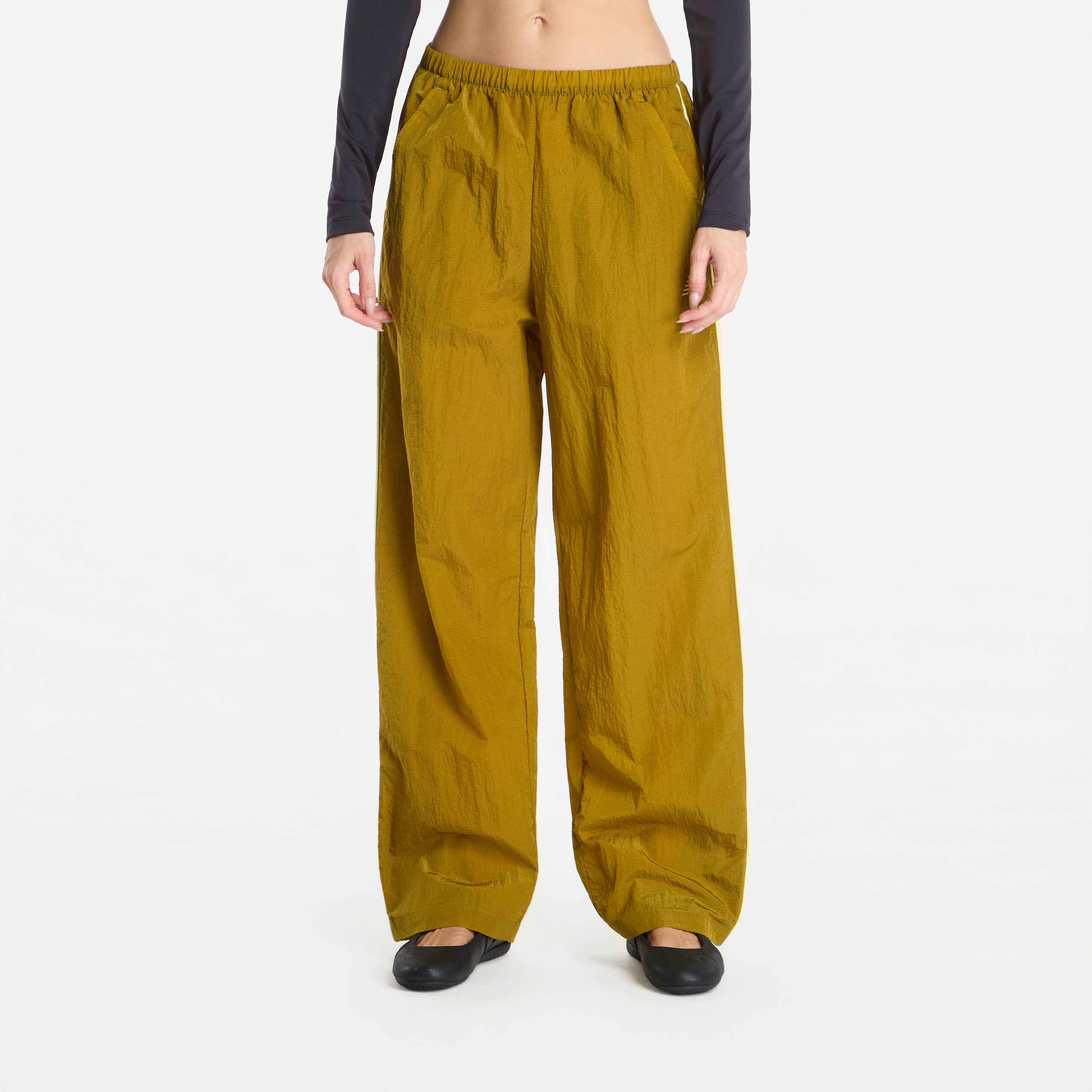 Панталони New Balance Sport Legacy Pant Basil Oil L