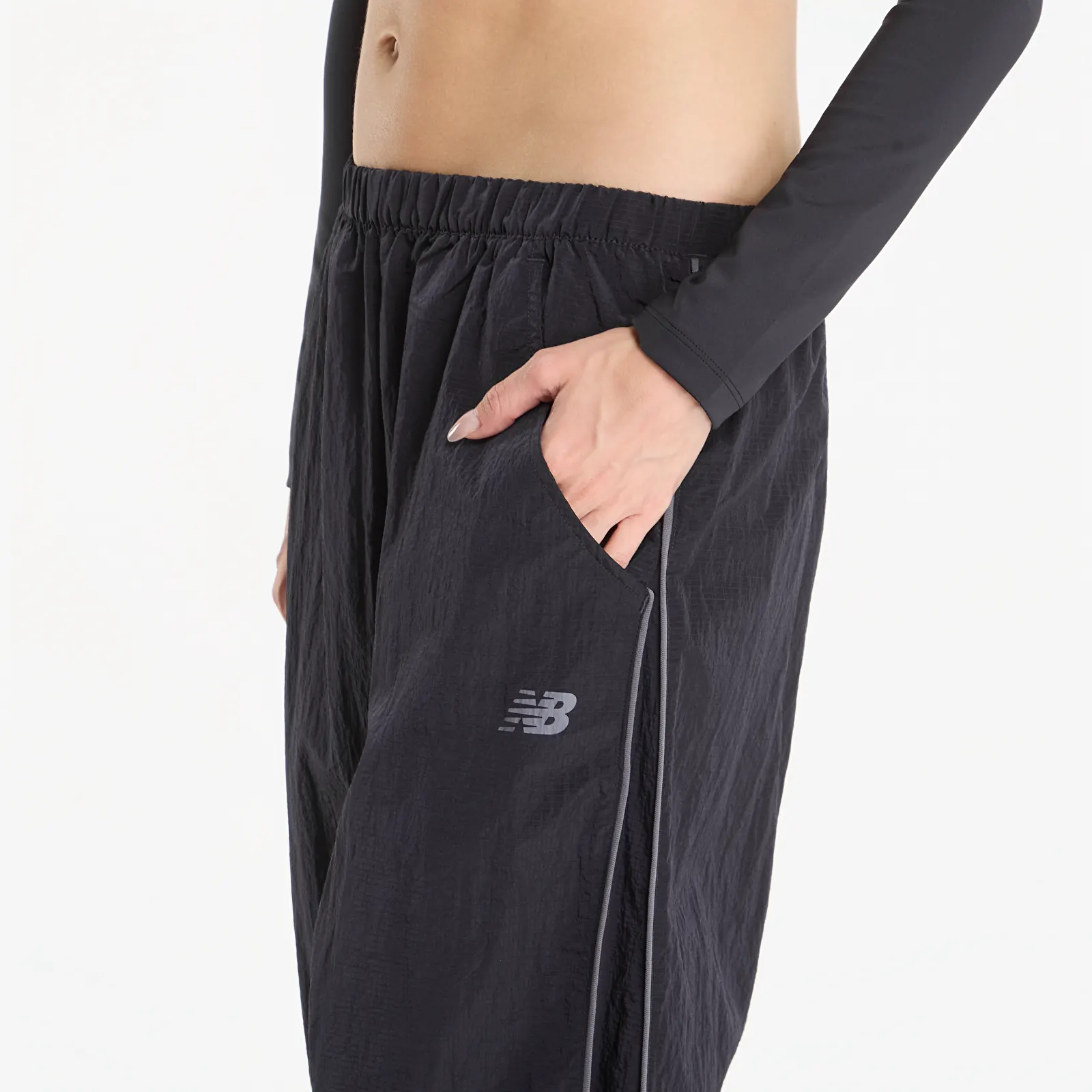 Naiste püksid New Balance Sport Legacy Pant Dark Night