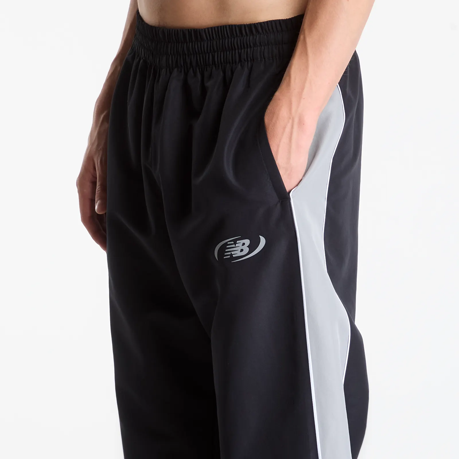 Broeken voor heren New Balance Trackside Woven Pant Black/ Slate Grey