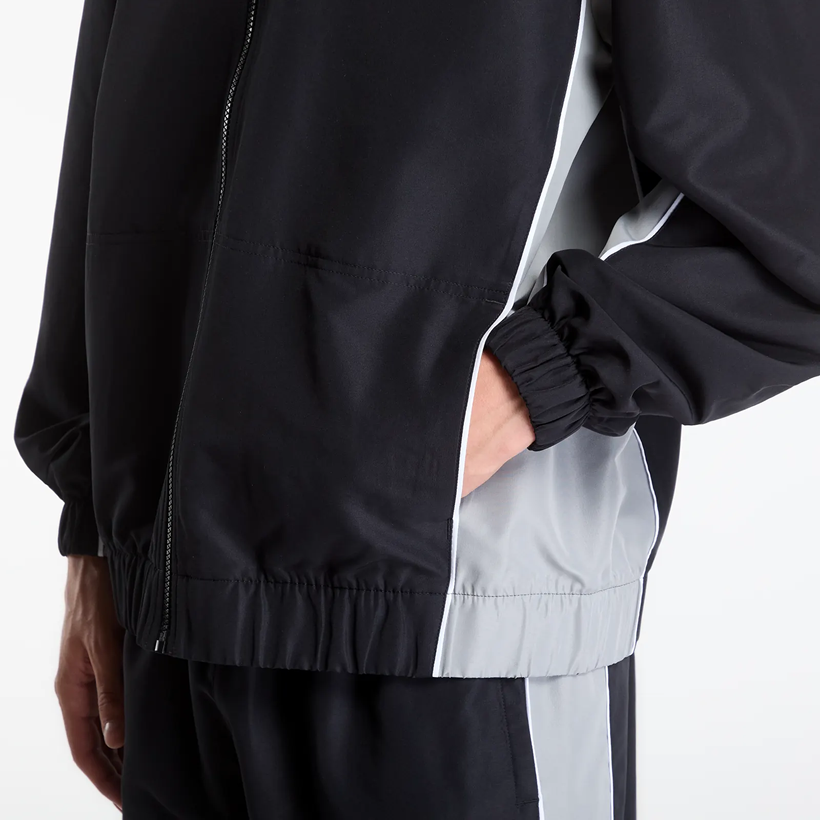 Herrenjacken New Balance Trackside Woven Jacket Black/ Slate Grey