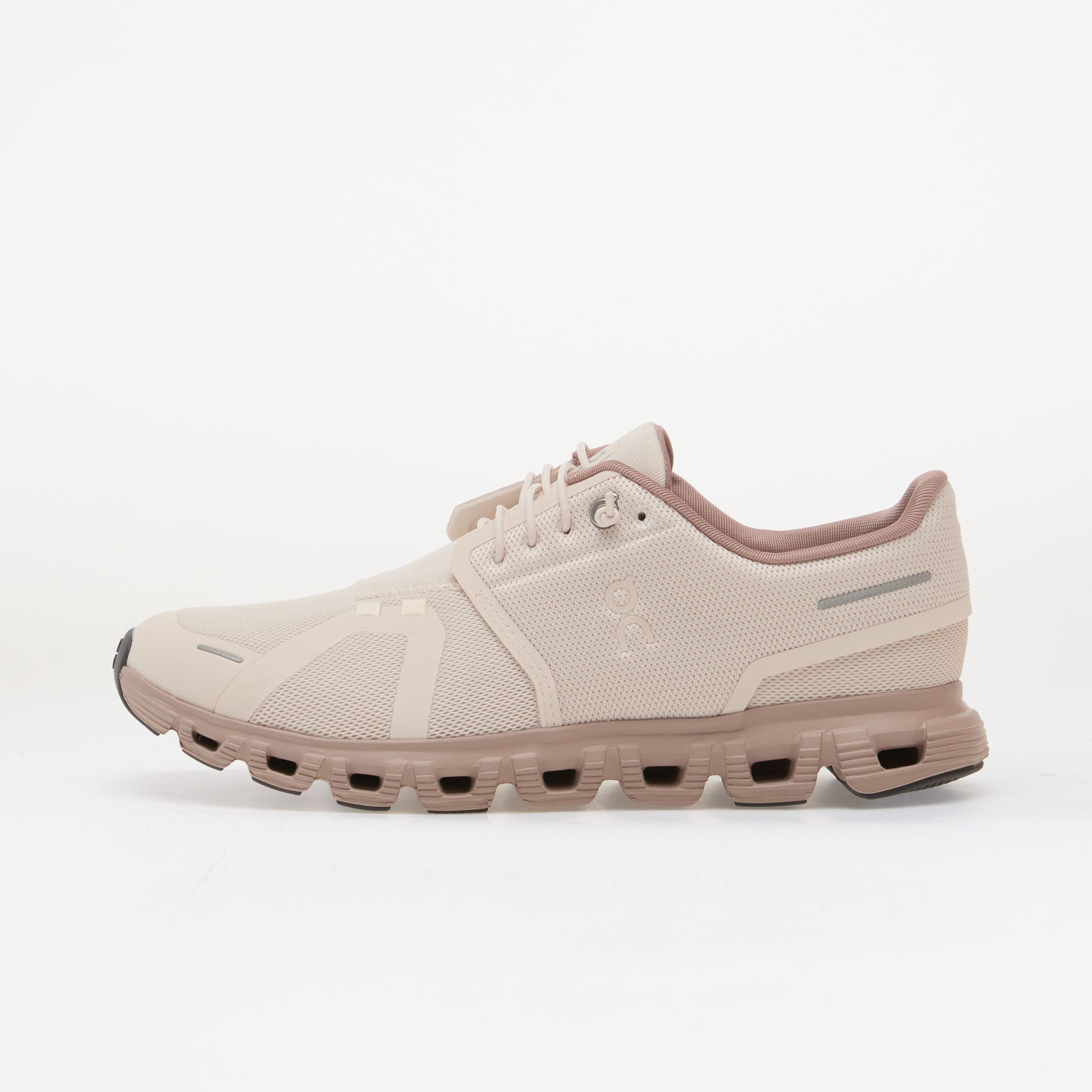 Сникърси On Cloud 6 Oyster/ Biscuit EUR 37.5