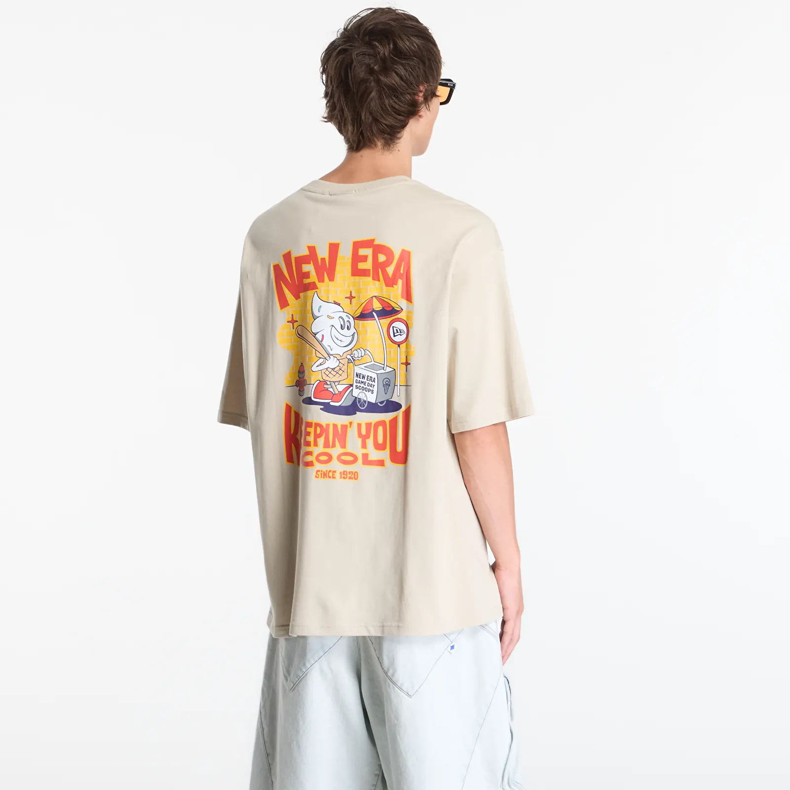 Men's T-shirts New Era Food Character Graphic OS Tee UNISEX Stone