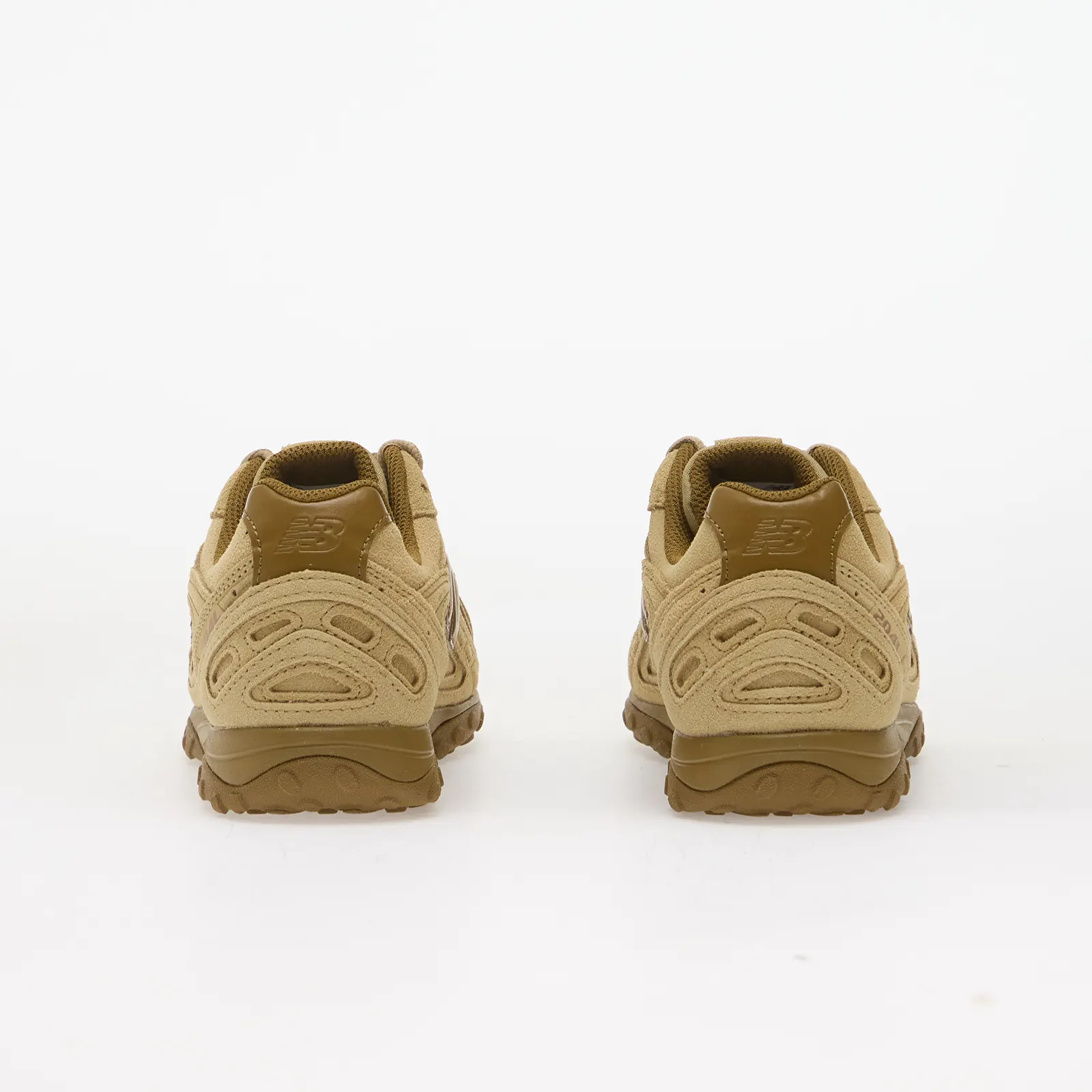 Zapatillas Hombre New Balance 204 Quicksand/ Bark