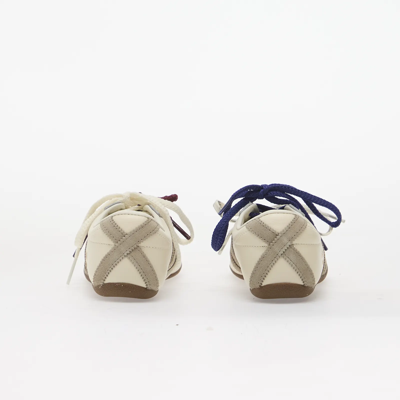 Skor adidas Tokyo Off White/ Silver Pebble/ Gum5