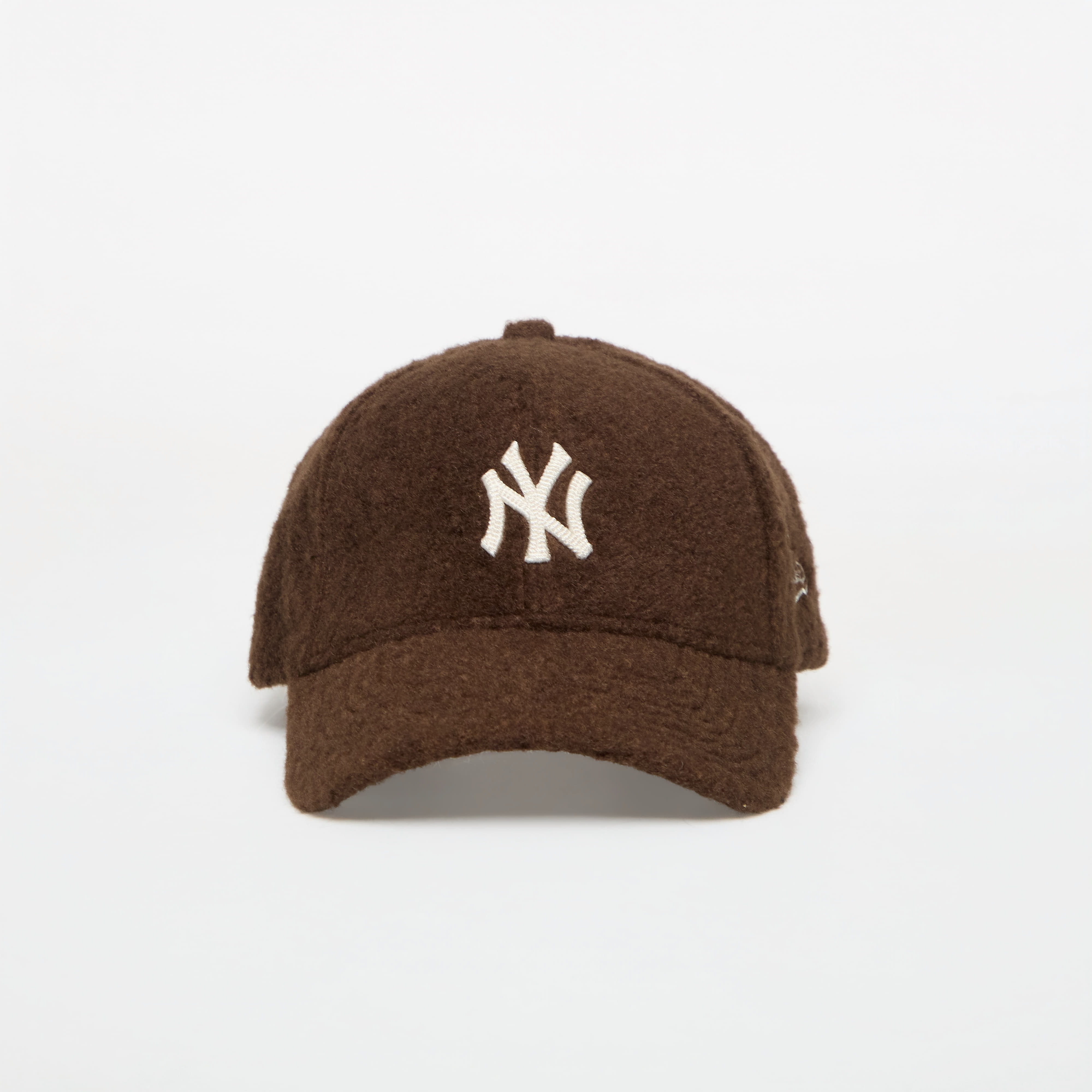 Шапка New Era 9FORTY MLB Winter Borg New York Yankees Brown Universal