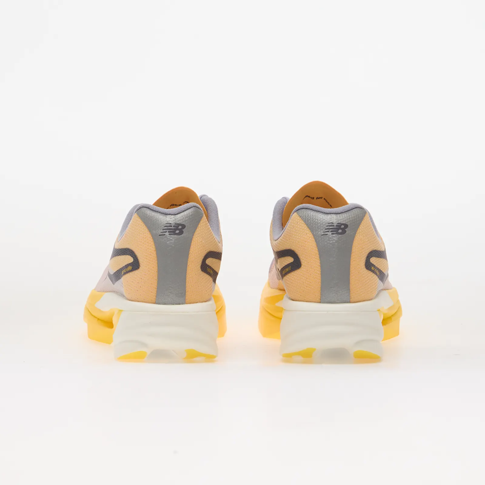 Мужская обувь New Balance FuelCell SuperComp Elite V6 Satsuma Orange/ Digital Mist