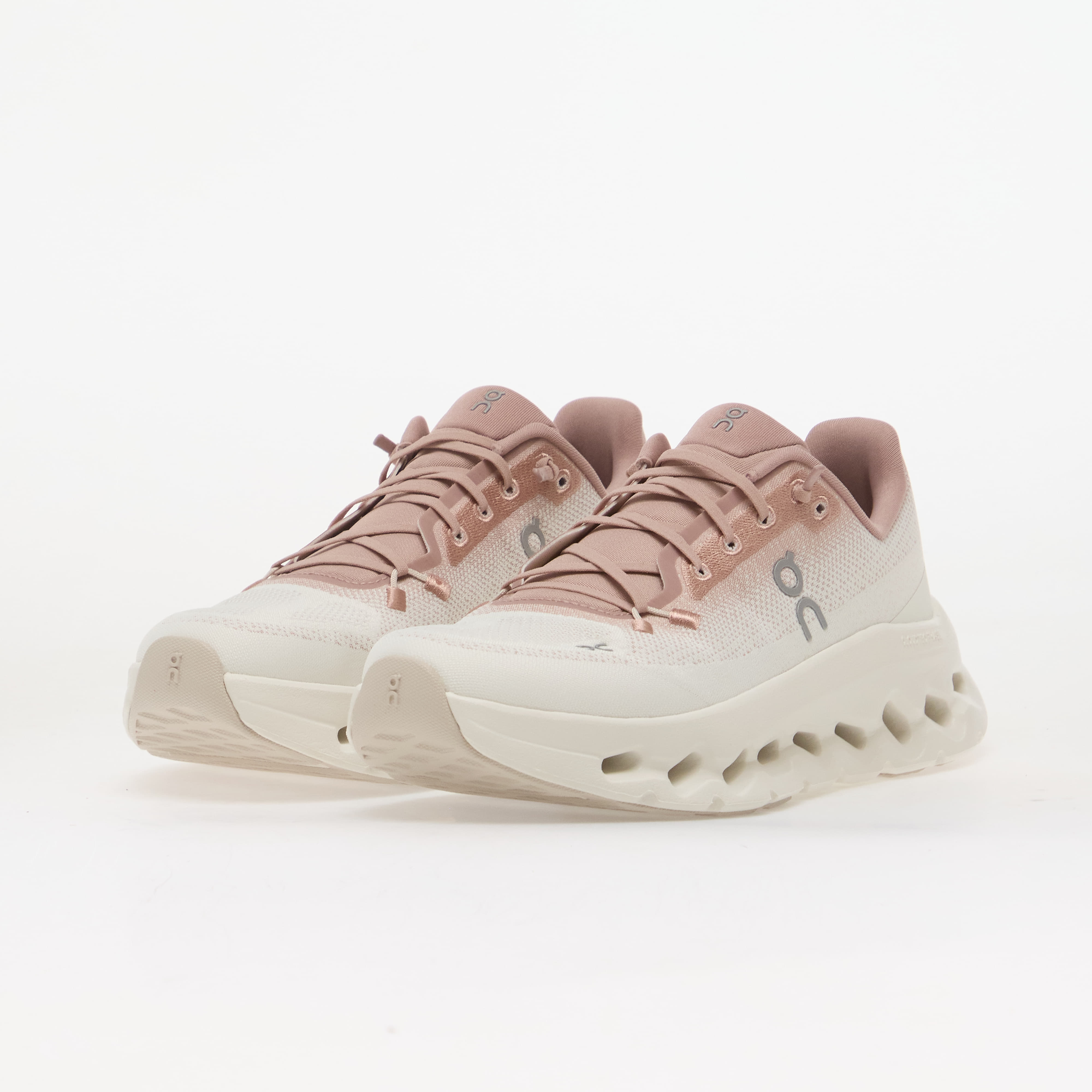 On Sneakers On W Cloudtilt Biscuit/ Ivory EUR 36 - 6