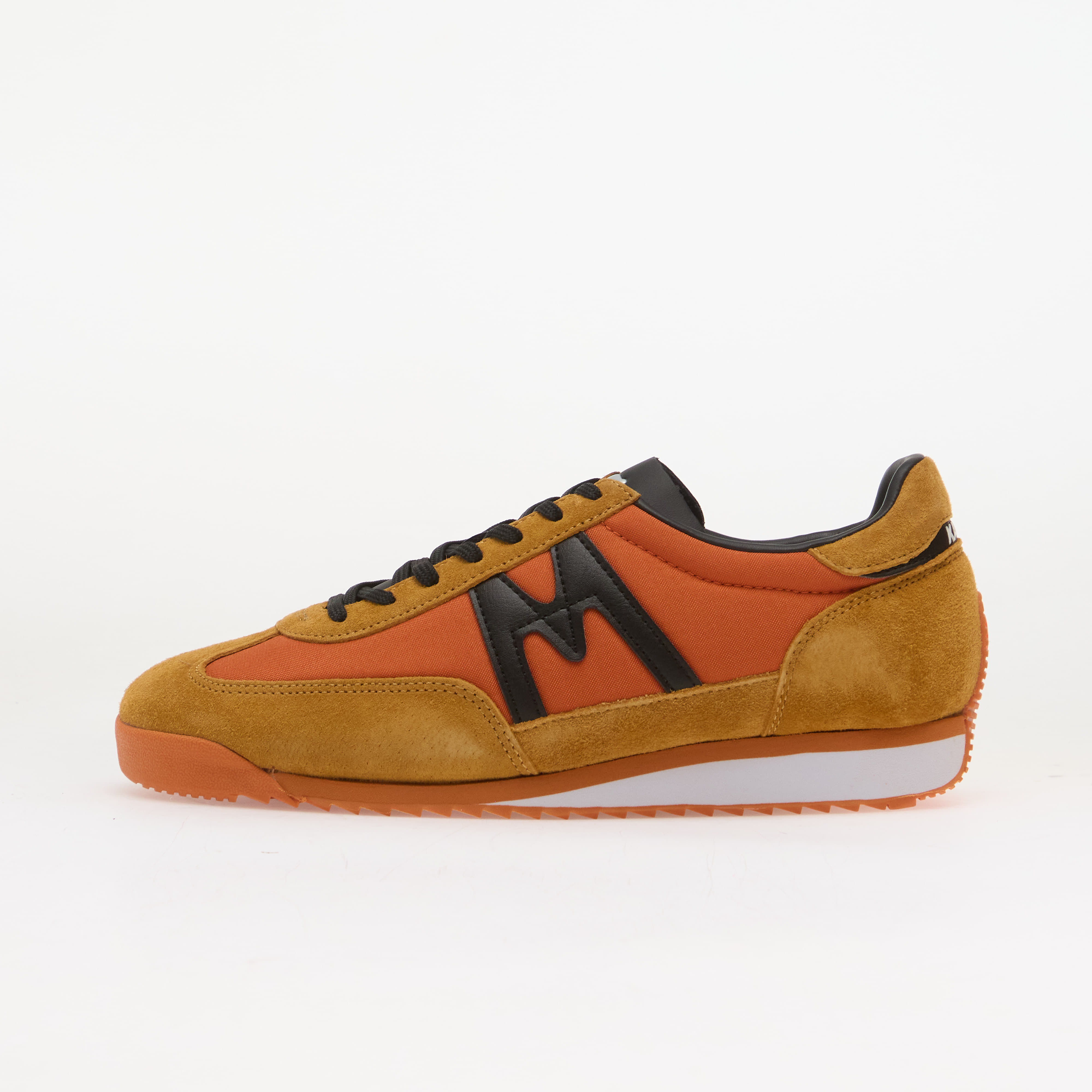 Сникърси Karhu Mestari 76 Jaffa Orange/ Black EUR 37