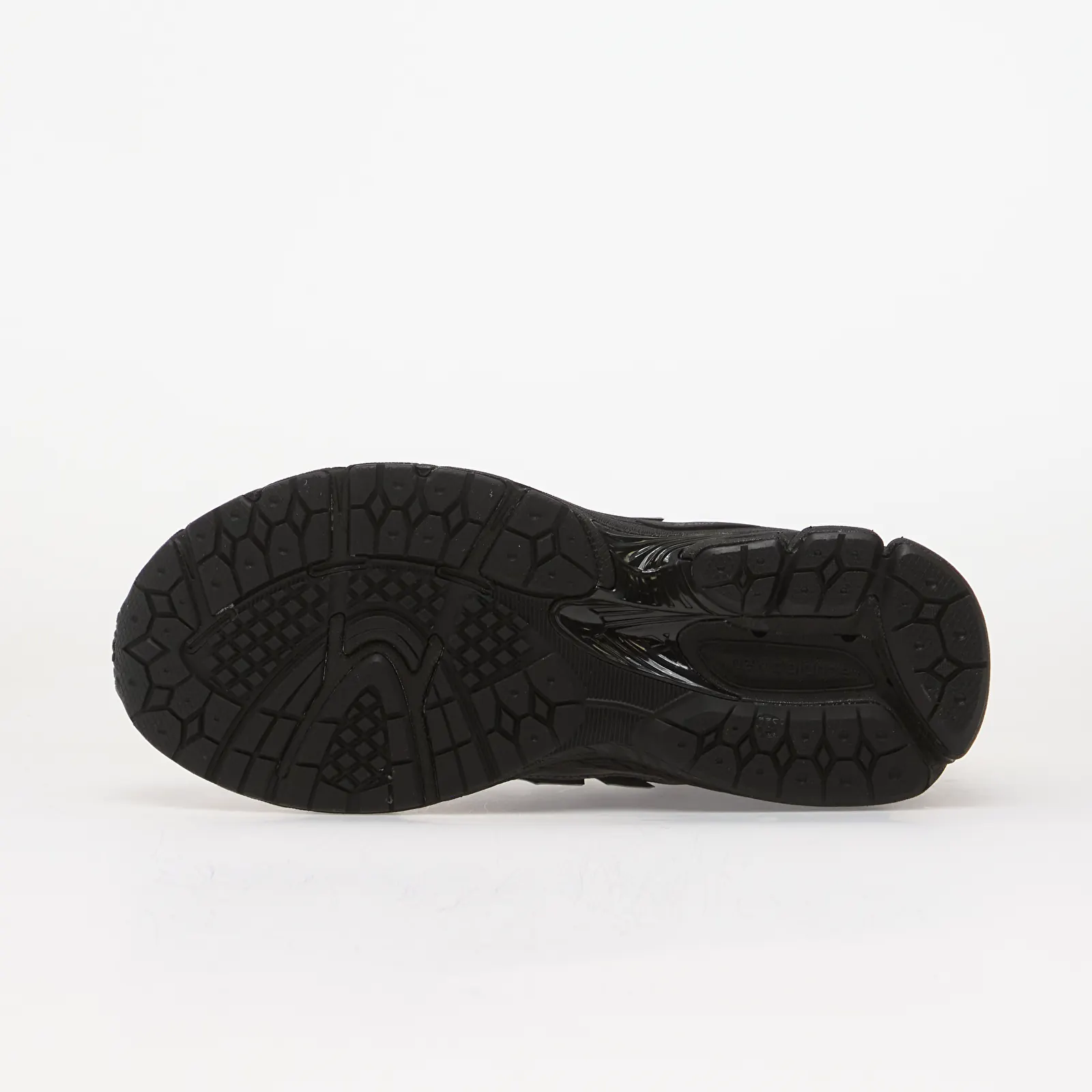 Men's sneakers and shoes New Balance Kids 1906 Black/ Black Cement