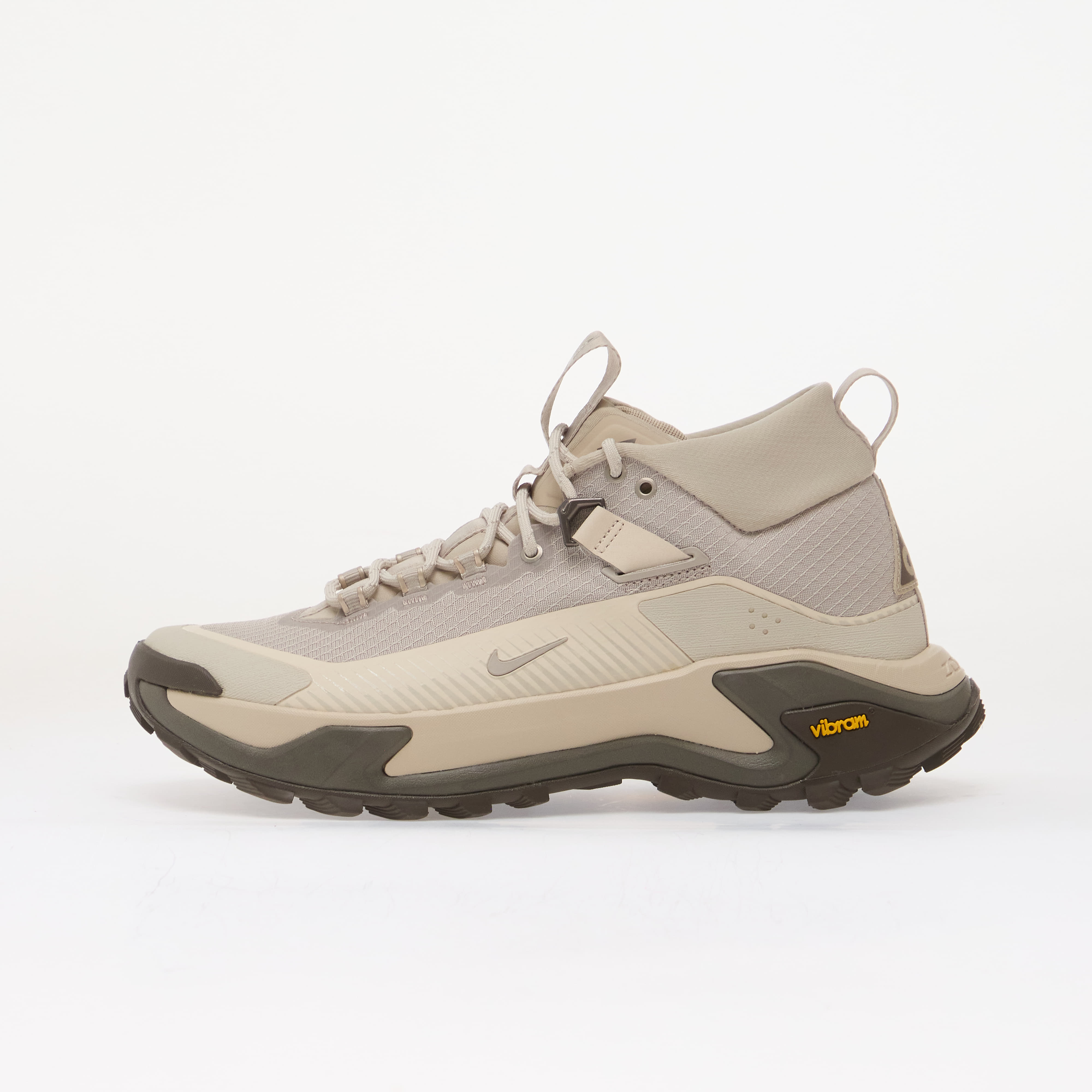 Сникърси Nike ACG Zegama Hike Cream Ii/ Cream Ii-Lt Orewood Brn EUR 40
