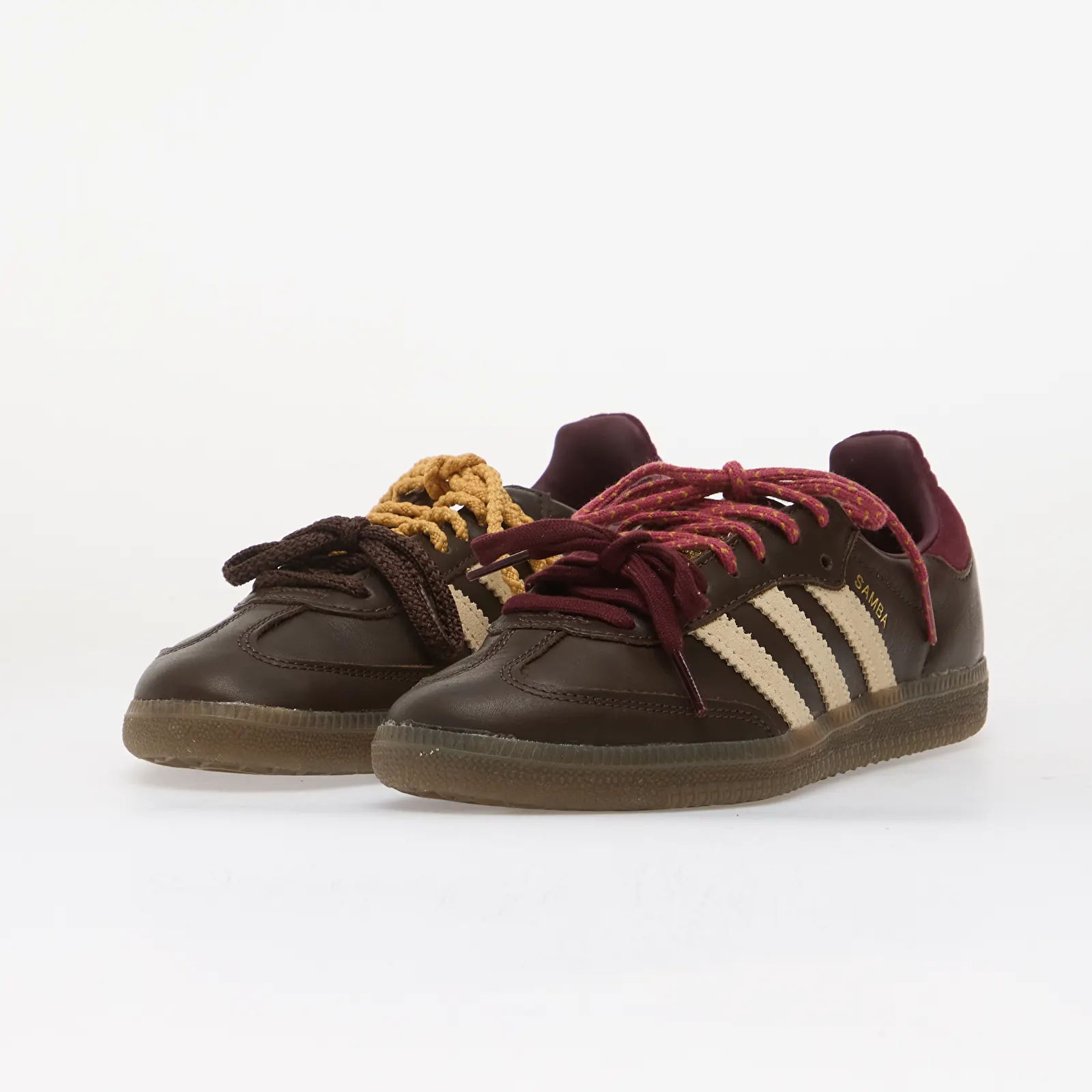 Chaussures et baskets femme adidas Samba OG Brown/ Warm Vanilla/ Maroon