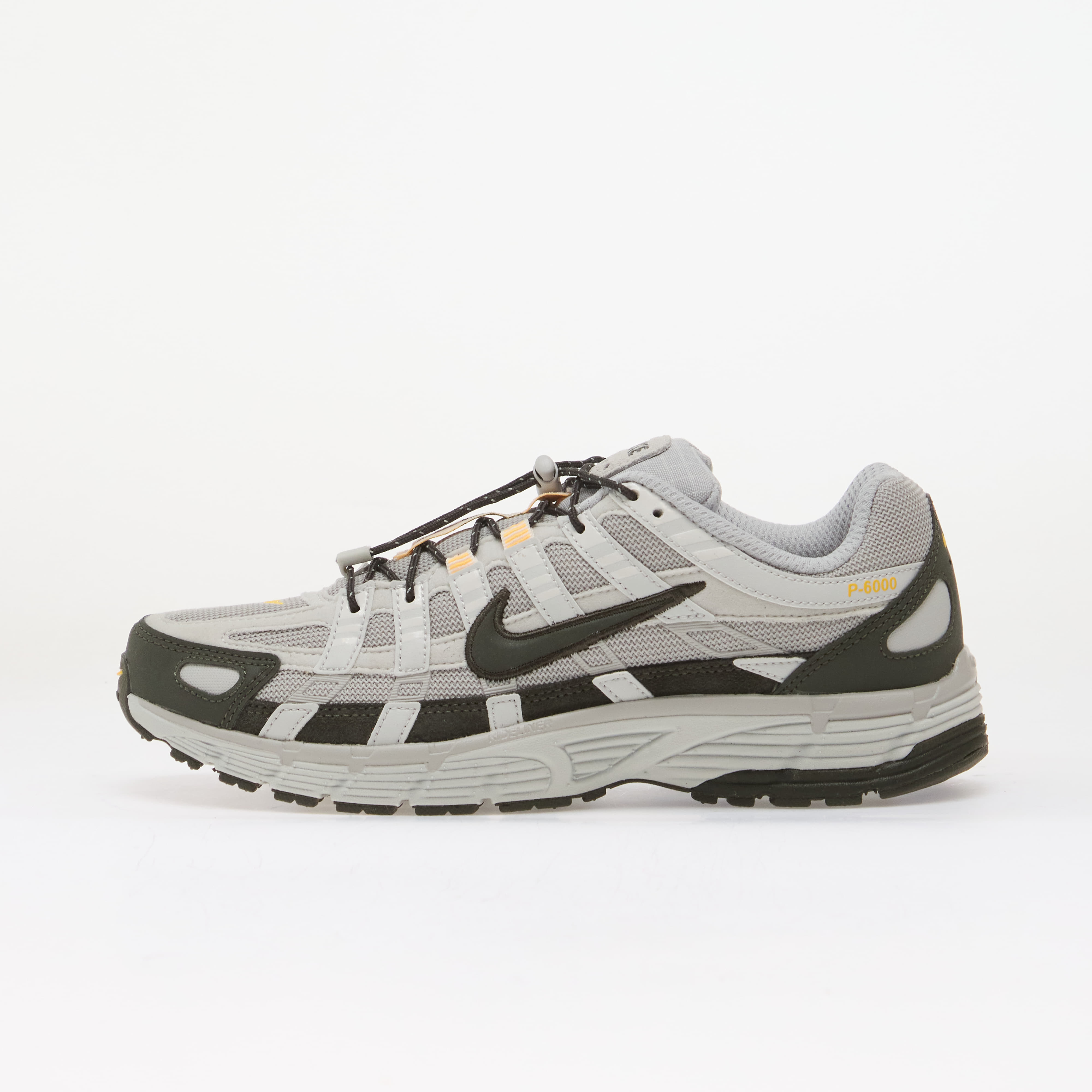 Сникърси Nike P-6000 Grey Fog/ Newsprint-Photon Dust EUR 36.5