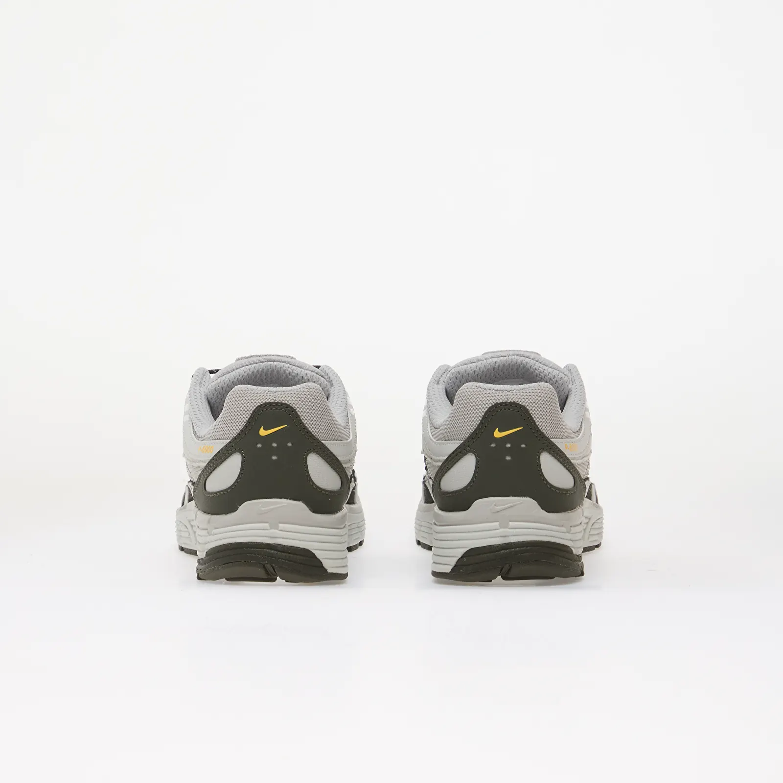 Turnschuhe und Schuhe für Männer Nike P-6000 Grey Fog/ Newsprint-Photon Dust