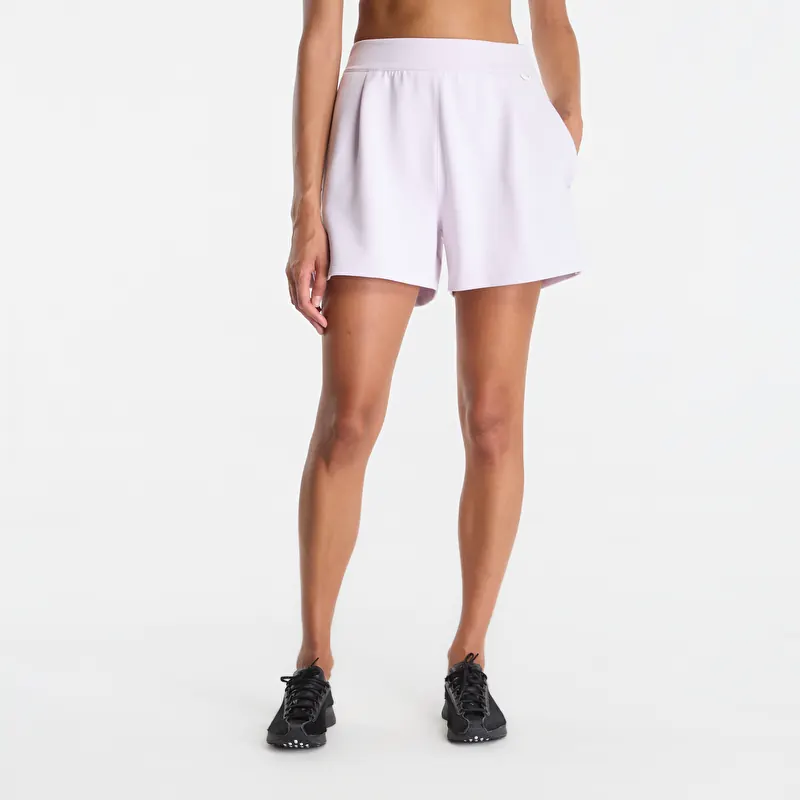 Shortsid Nike 24.7 ImpossiblySoft Women's Dri-FIT Mid-Rise Loose 4" Shorts Bleached Lilac/ Platinum Violet