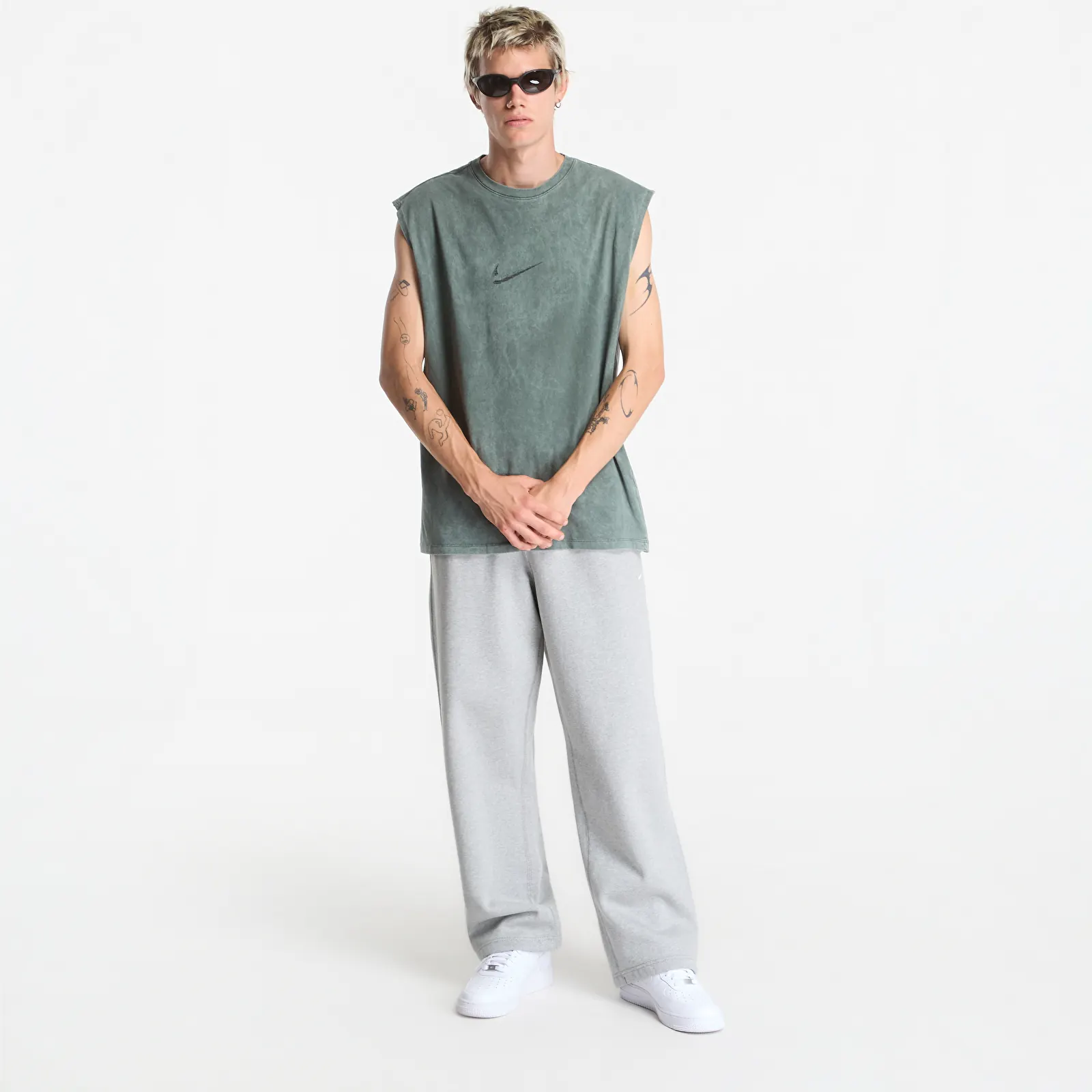 T-shirts för män Nike Men's Sleeveless T-Shirt Camo Green/ Light Army