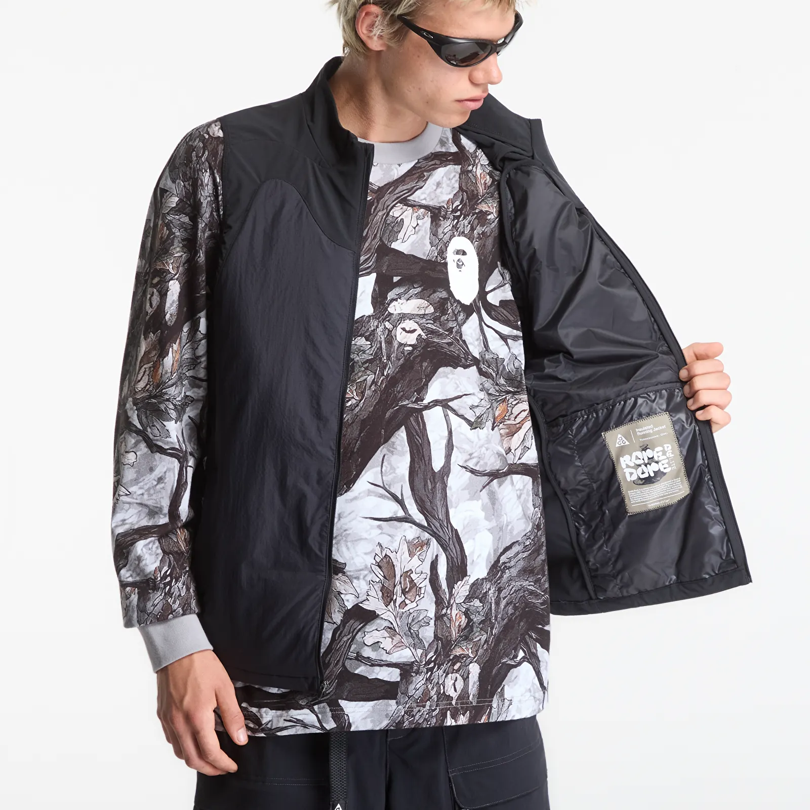 Chalecos para hombre Nike ACG "Rope de Dope" Men's Therma-FIT ADV Vest Black/ Black/ Summit White