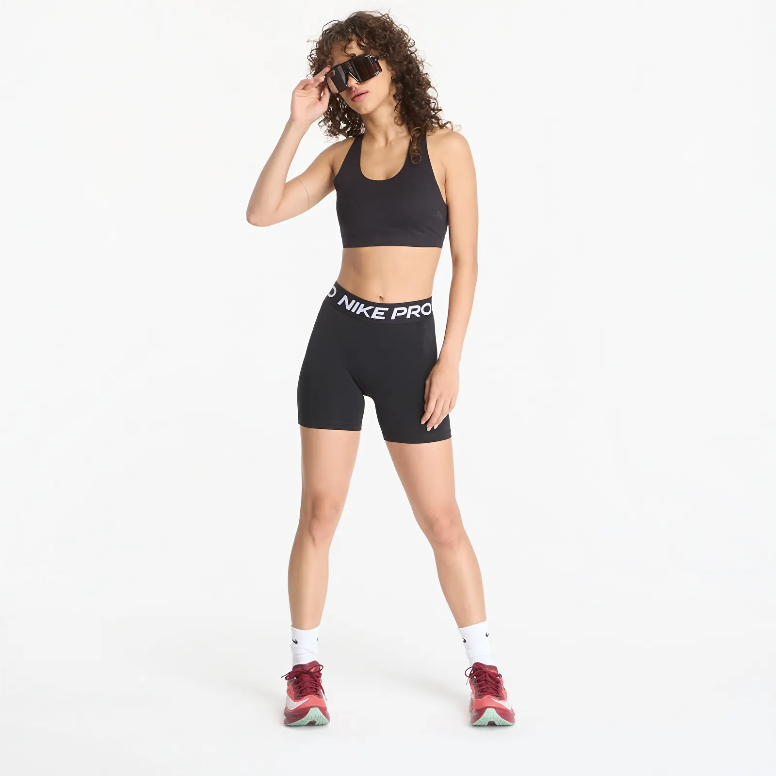 Dámské kraťasy Nike Pro 365 Women's 5" Mid-Rise Shorts Black/ White
