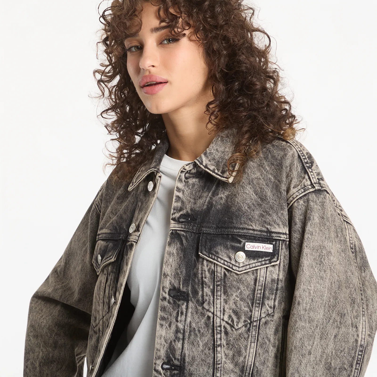 Dámské bundy Calvin Klein Jeans 90s Trucker Jacket B Black