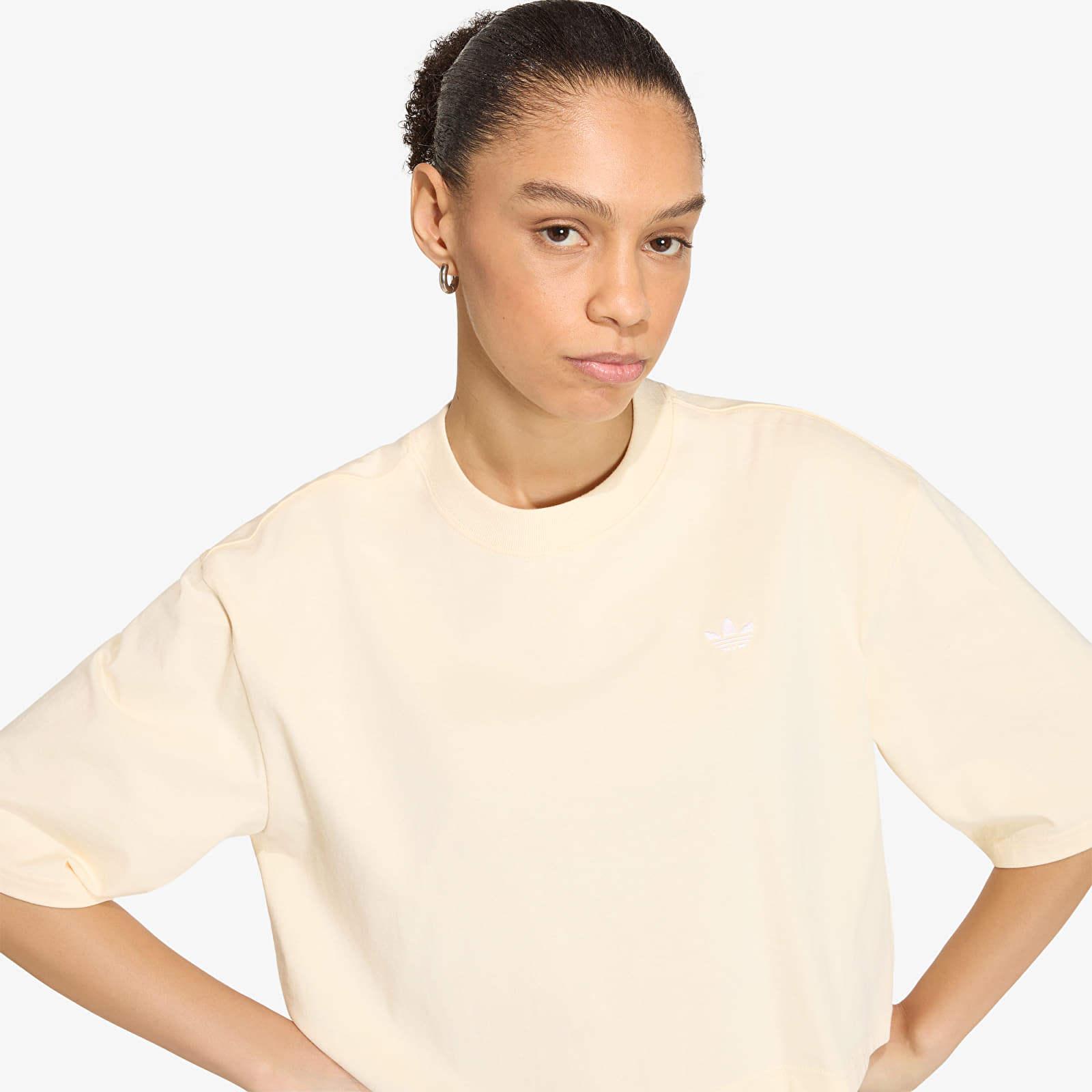 Női pólók  adidas Essentials Crop T-shirt Warm Vanilla