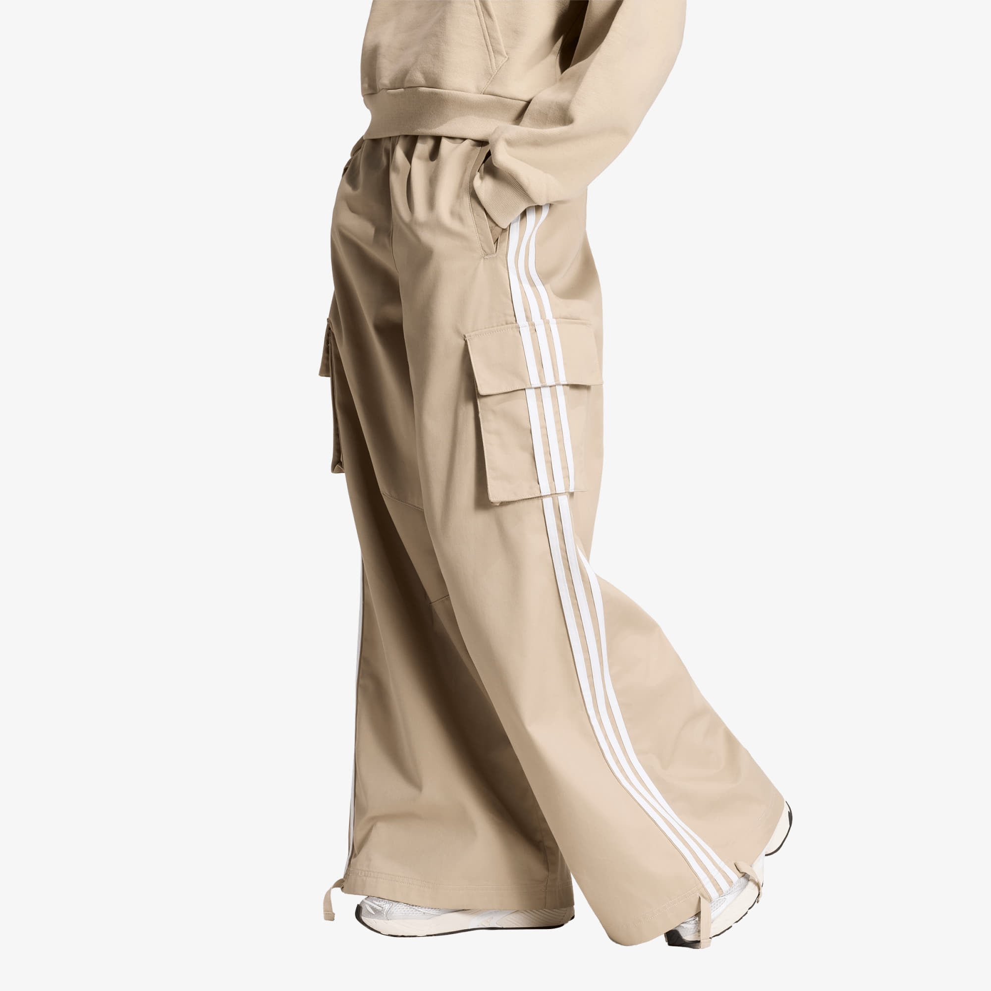 Панталони adidas Firebird Adilenium Twill 3S Cargo Khaki Three/ White XL