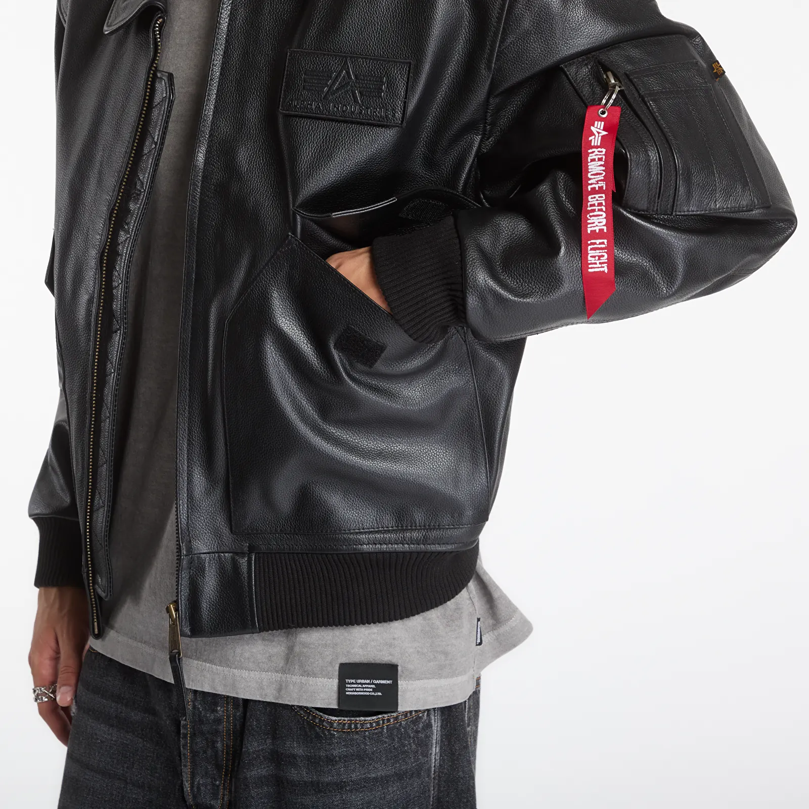 Men's bombers Alpha Industries CWU-45/P Leather Vintage Black
