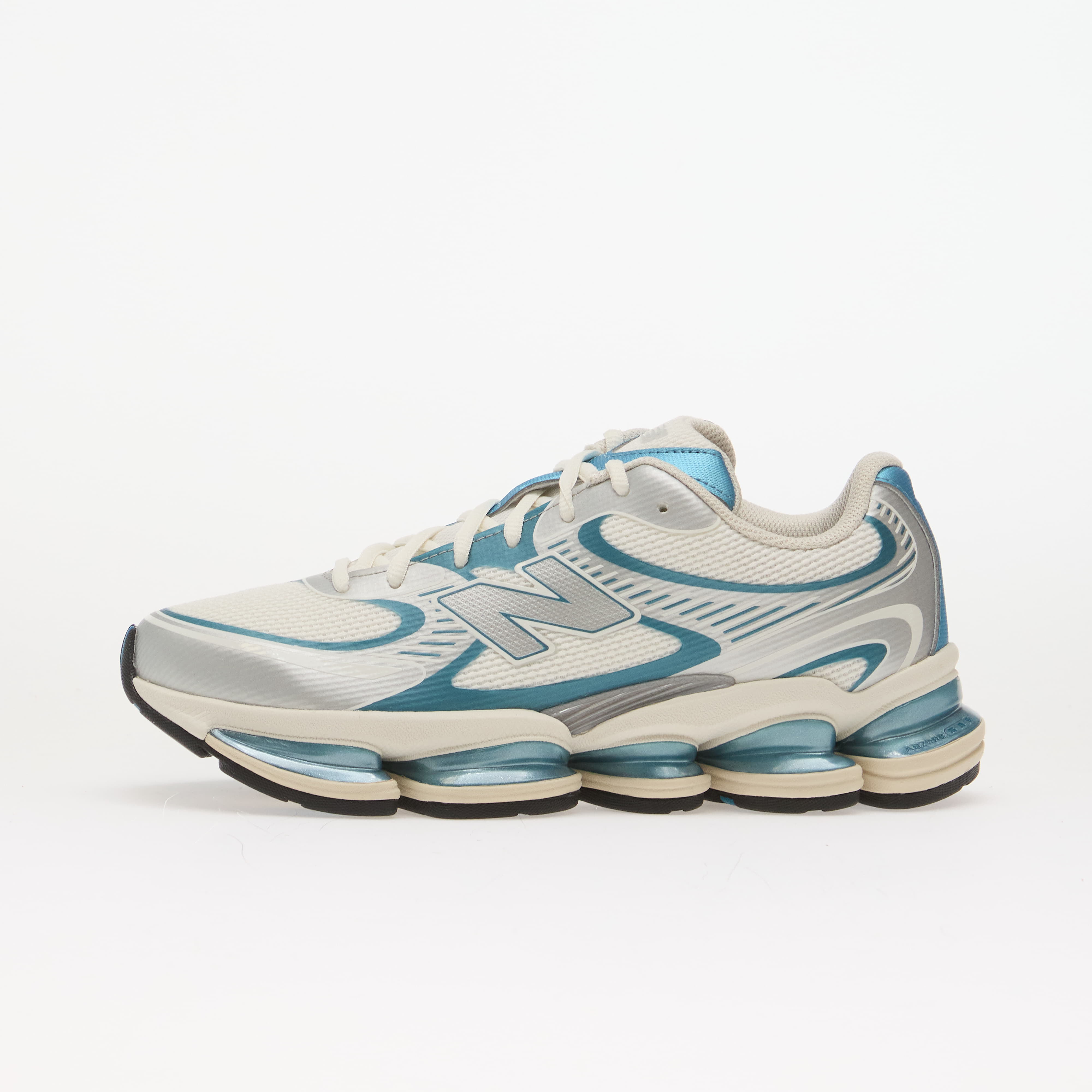 Сникърси New Balance 2000 Sea Salt/ Altitude Metallic EUR 42