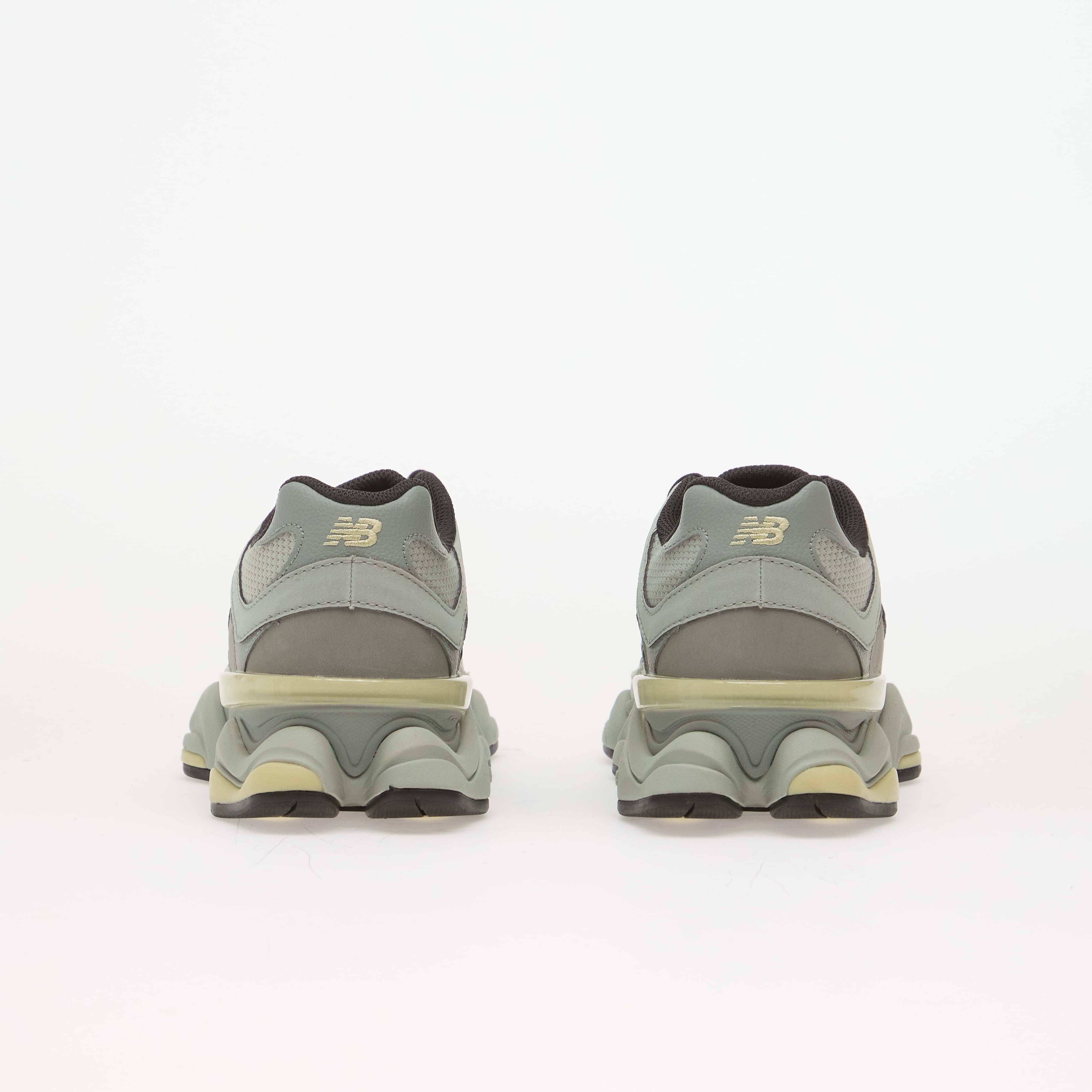 New Balance Sneakers New Balance 9060 Silver Moss/ Morel EUR 38.5 - 5