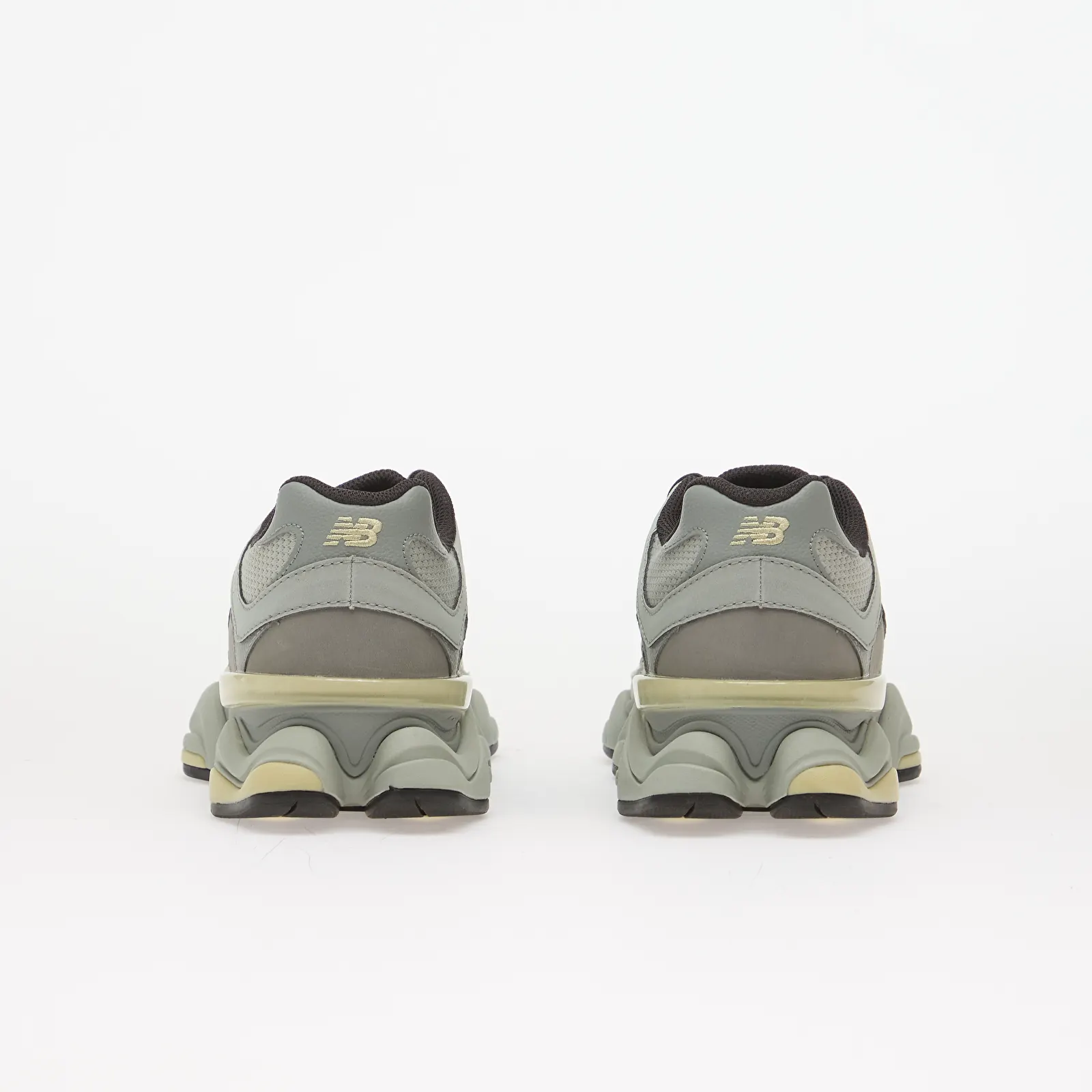 Men's sneakers and shoes New Balance 9060 Silver Moss/ Morel