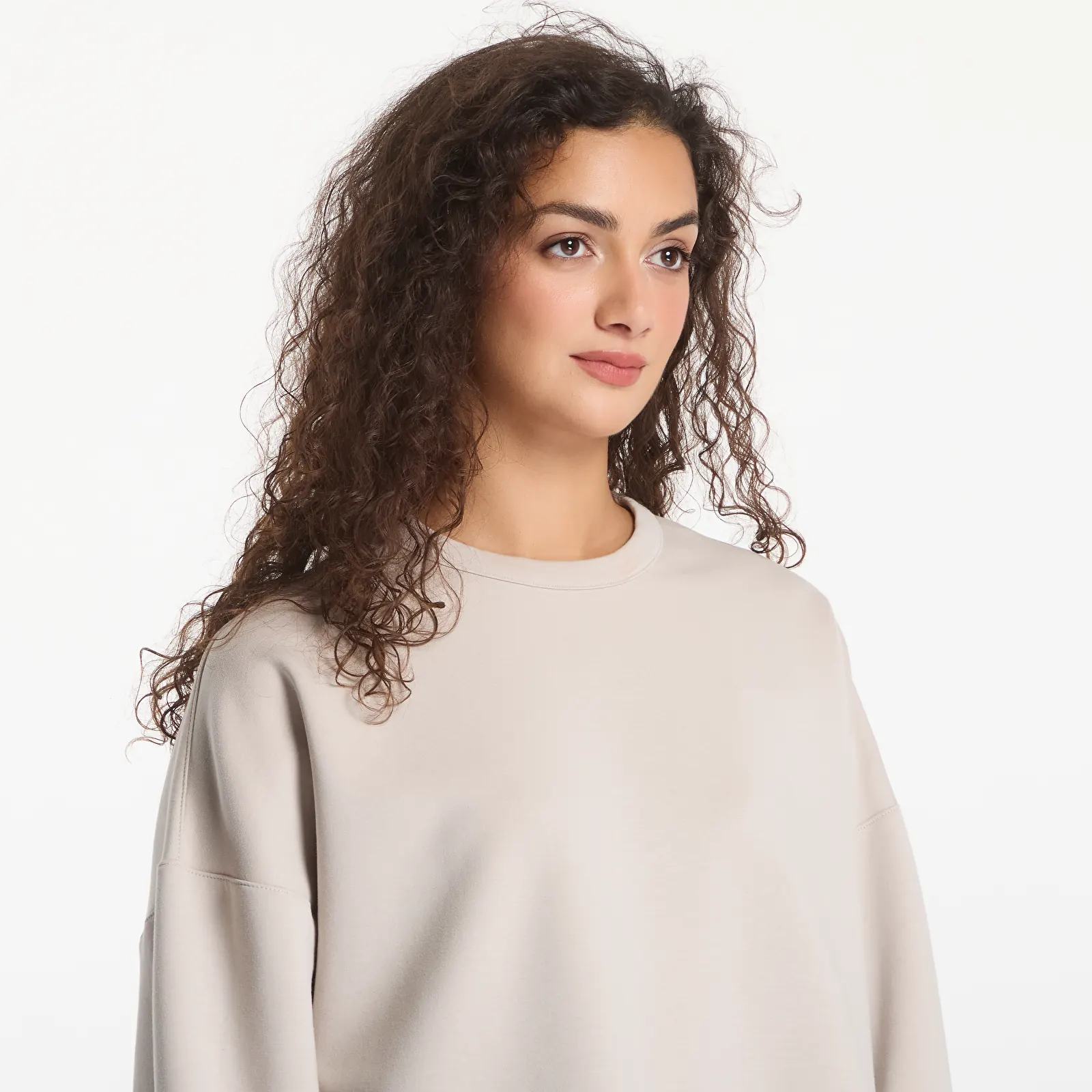Sieviešu džemperi Nike 24.7 ImpossiblySoft Women's Dri-FIT Oversized Crew-Neck Top Cream Ii/ Cream Ii/ College Grey