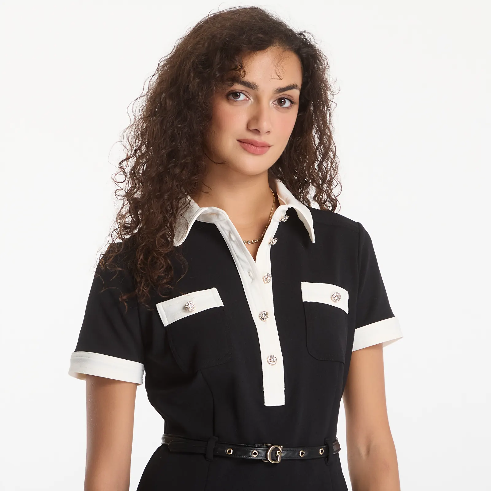 Šaty GUESS Ss Claudie Polo Flare Dress Jet Black