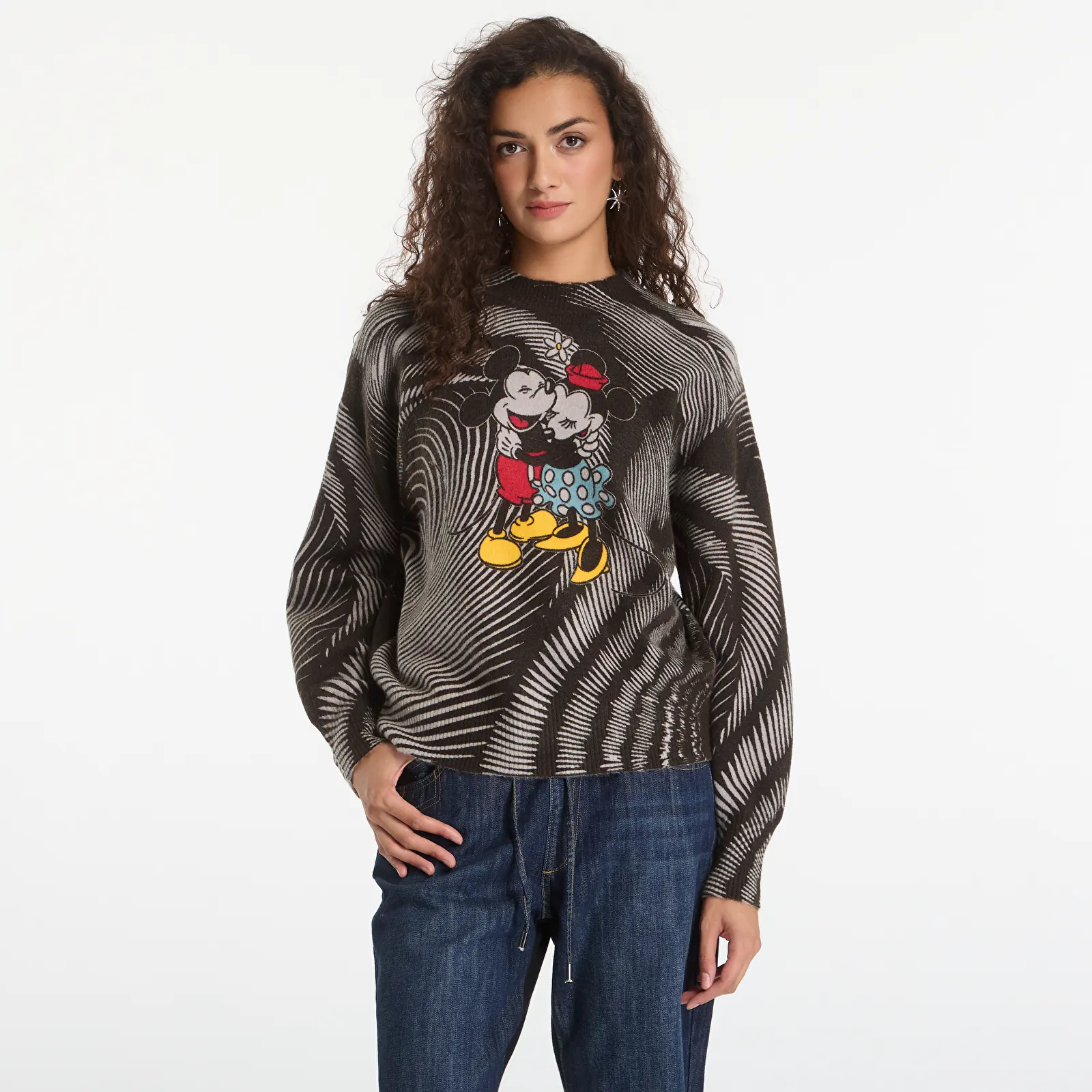 Пуловери Desigual Hug Mickey Pullover Black