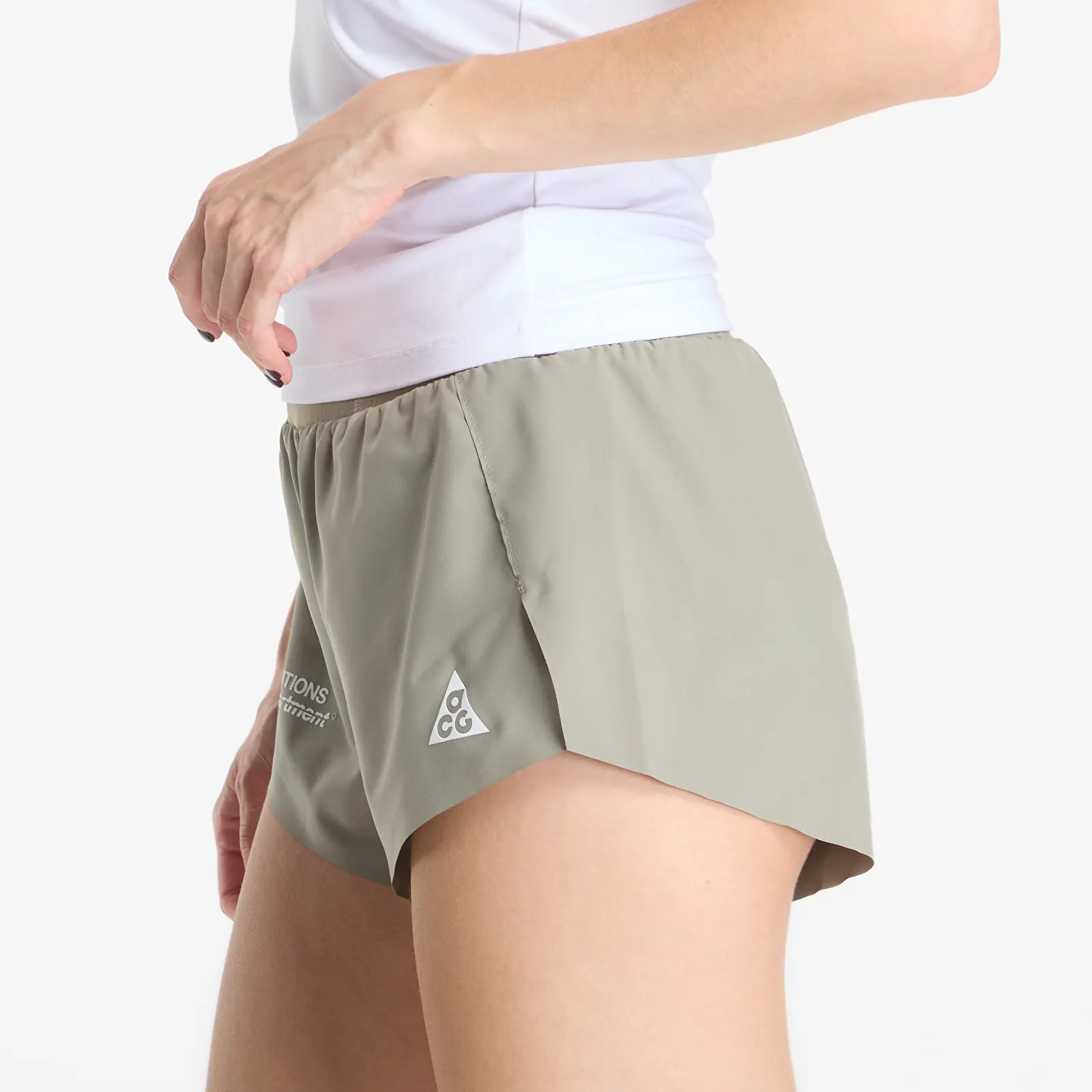 Pantaloni scurți pentru femei Nike ACG Trailwind Dri-FIT ADV Shorts Light Army/ White