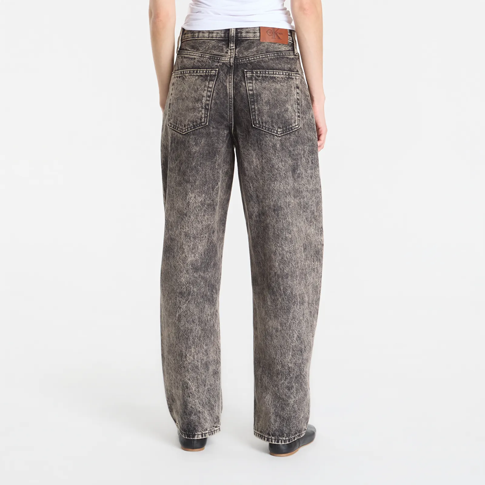 Γυναικεία jeans Calvin Klein Relaxed Barrel Jean Black Tobacco