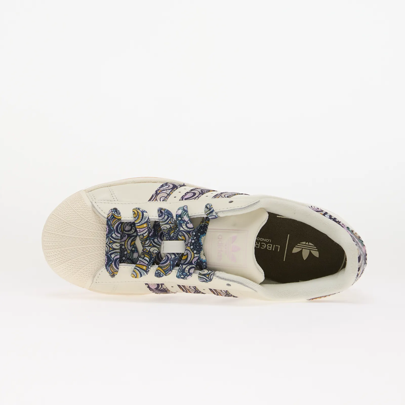 Miesten lenkkarit ja kengät adidas x Liberty London Superstar II Kids Core White/ Orchid Fusion/ Gum 1