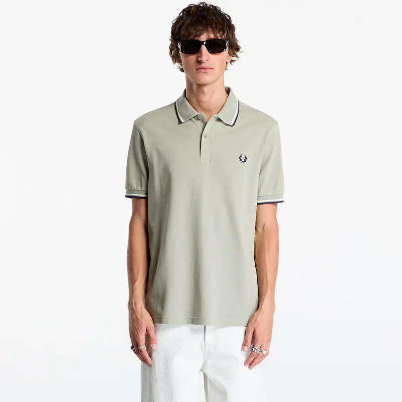 T-shirt FRED PERRY Twin Tipped Fred Perry Shirt Seagrass
