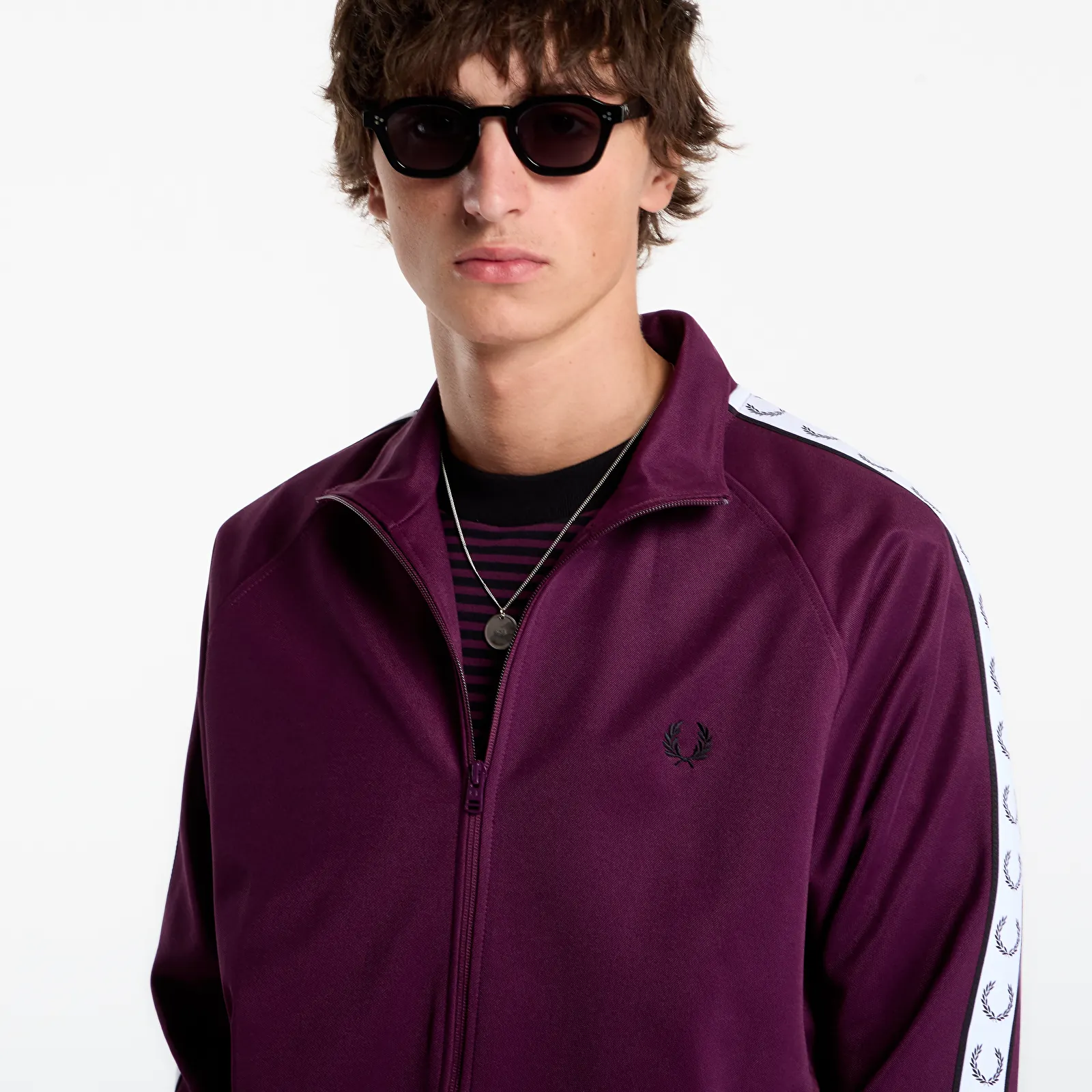 Džemperiai su gobtuvais ir džemperiai FRED PERRY Contrast Tape Track Jacket Plum