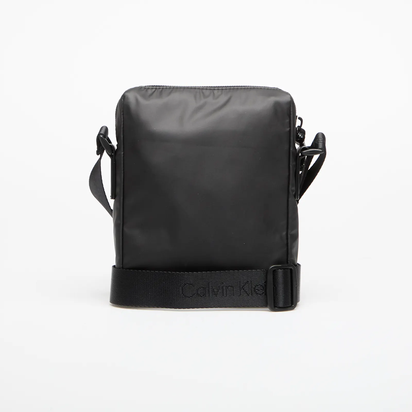 Miesten olkalaukut Calvin Klein Rubberized Reporter Black