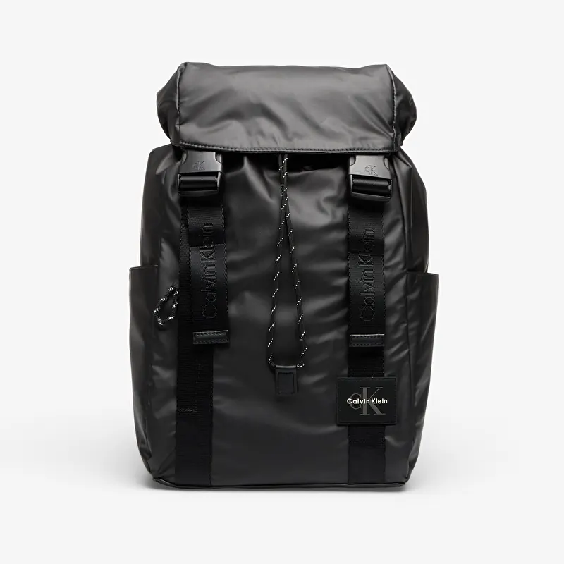 Reppu Calvin Klein Rubberized Flap Back Black