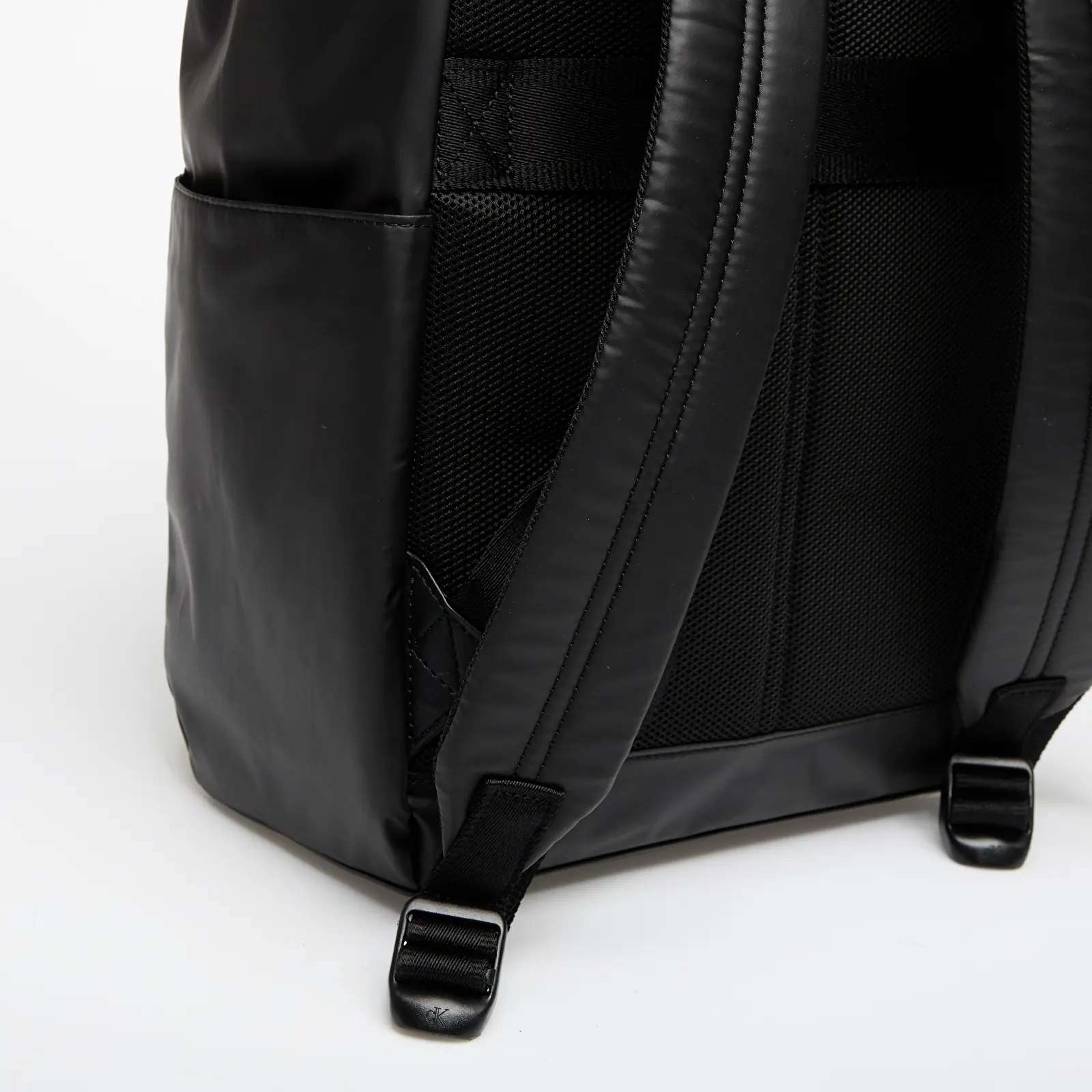 Rucksäcke für Männer Calvin Klein Rubberized Flap Back Black