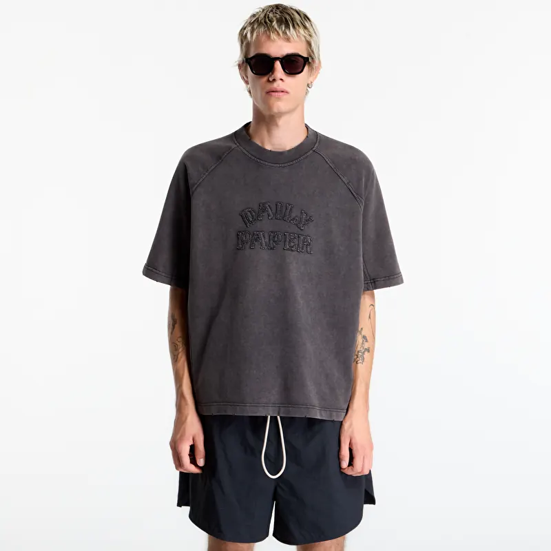Daily Paper Raglan Stacked Dias Washed Jersey T Shirt Washed Black