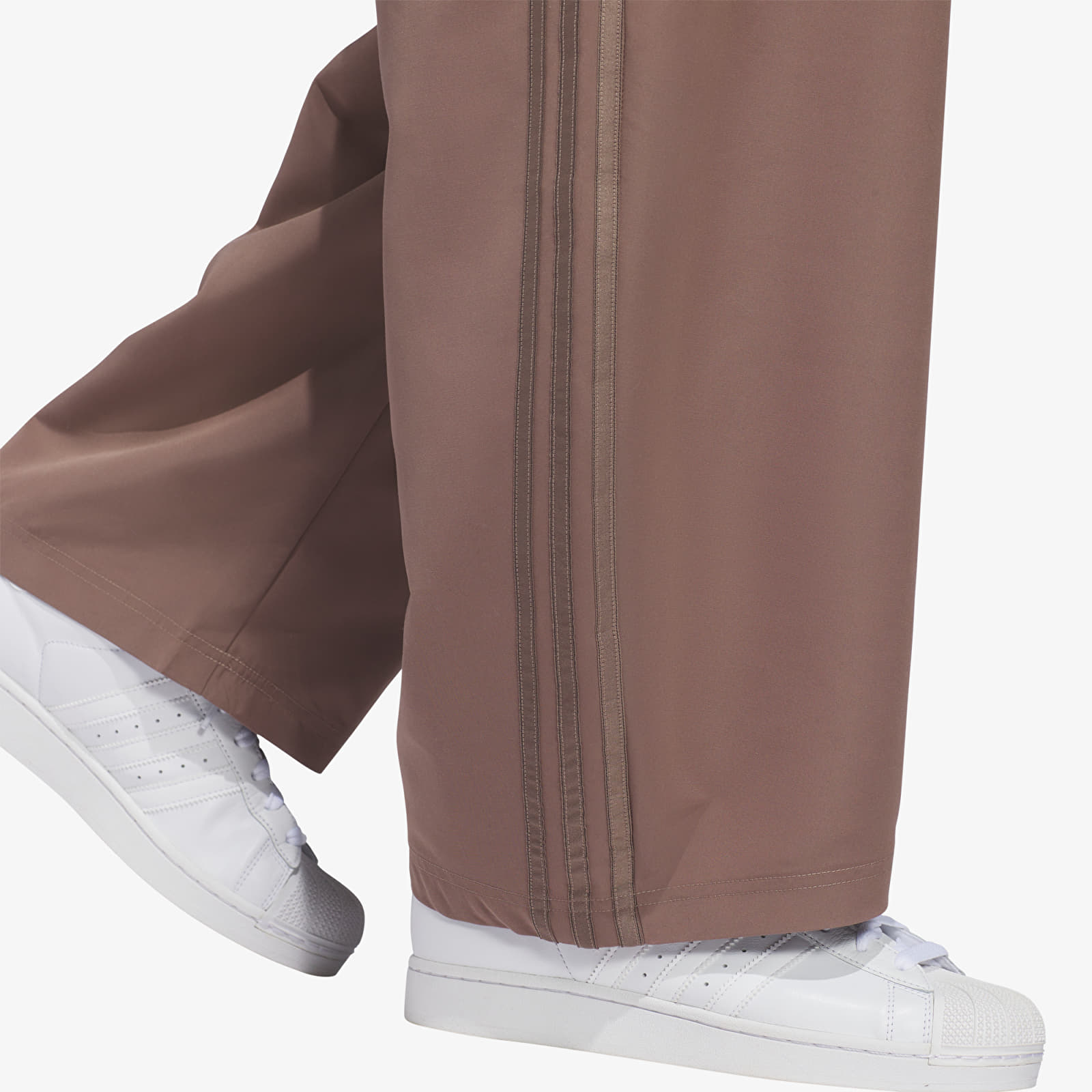 Hosen für Männer adidas Originals Woven Barrel Pant Trace Brown
