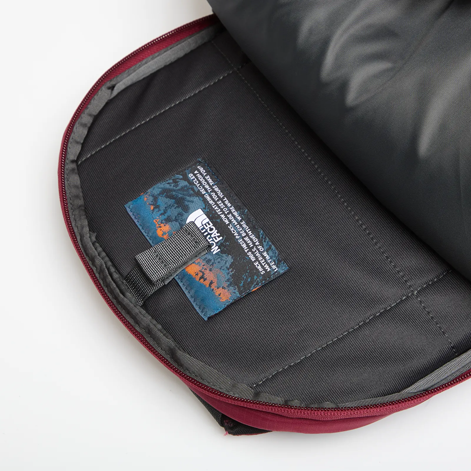 Mochilas para homem The North Face Borealis Burgundy Crush/ Tnf Black
