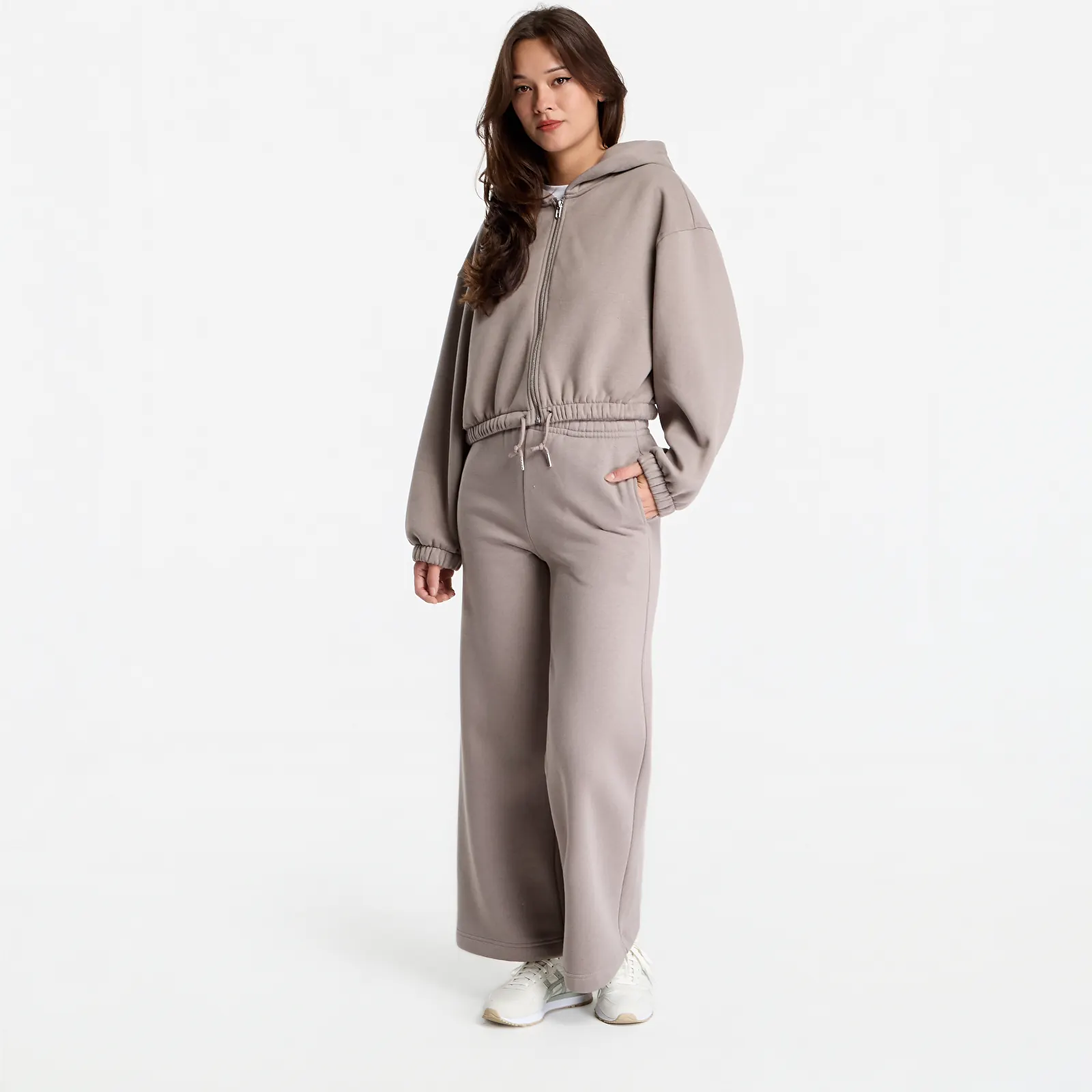 Mikiny Urban Classics Fluffy Cropped Zip Hoodie Deep Taupe