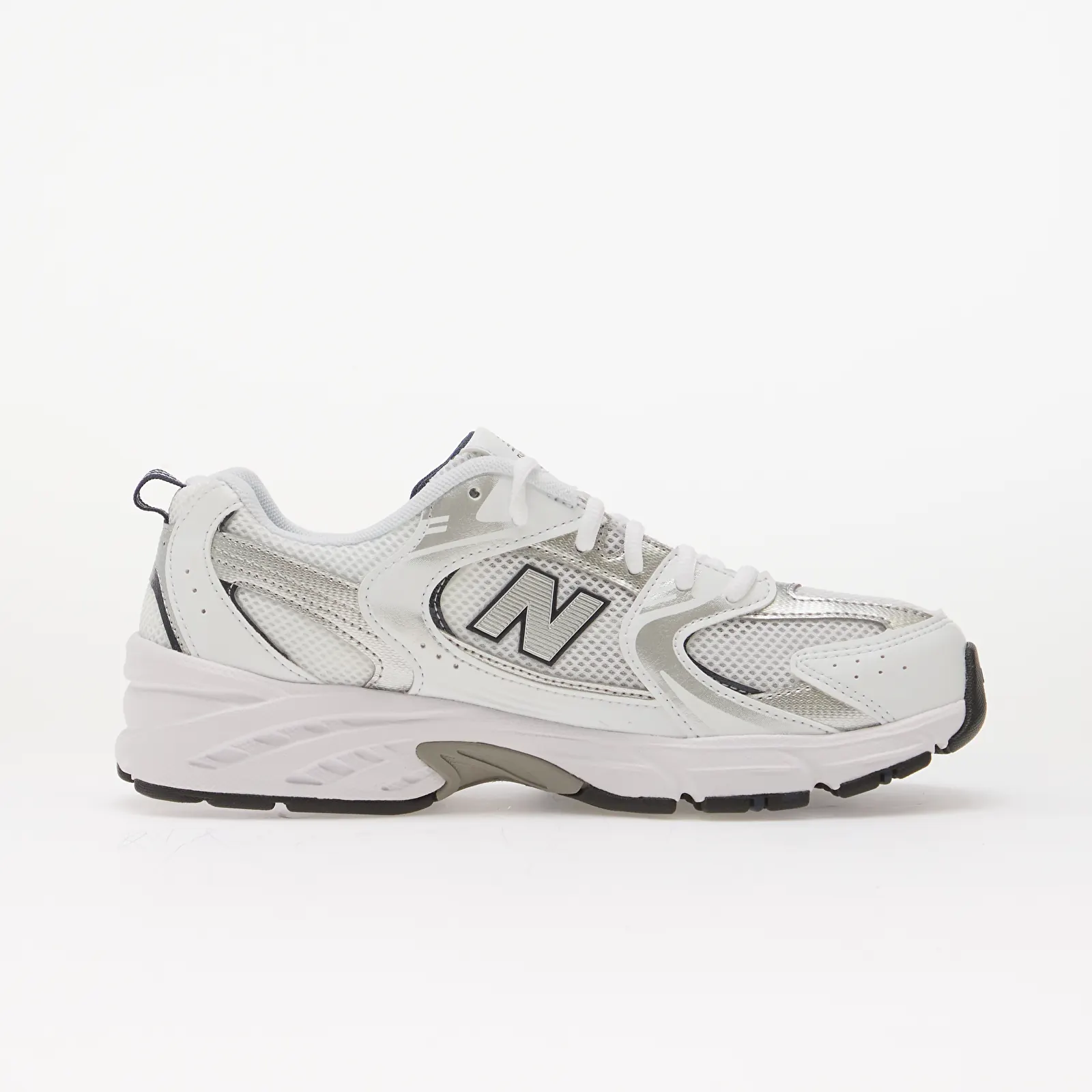 Pánske tenisky a topánky New Balance 530 Kids White/ Natural Indigo/ Silver Metallic Sb1